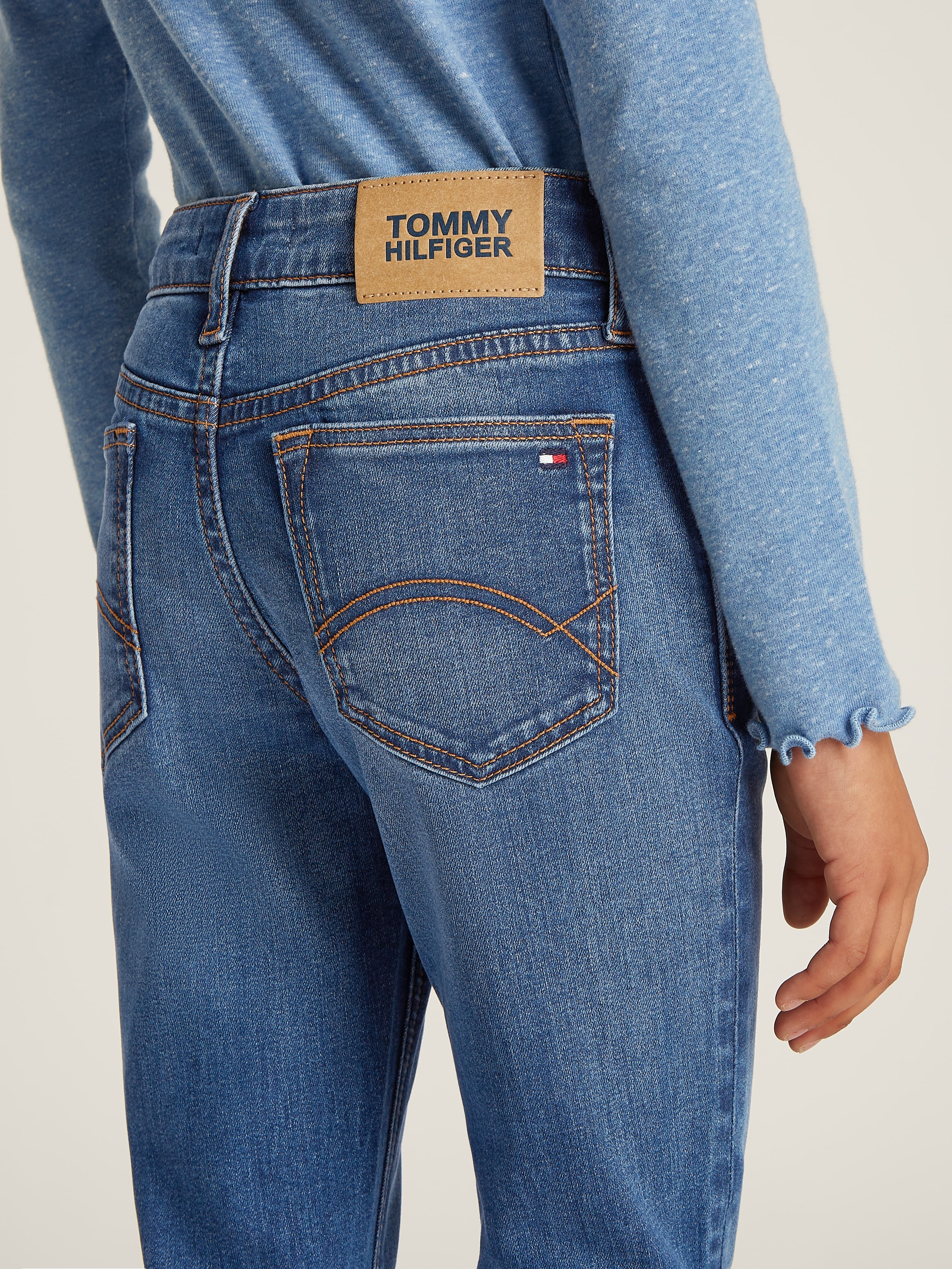 Tommy Hilfiger Skinny-fit-Jeans »NORA SKINNY«, in blauer Waschung