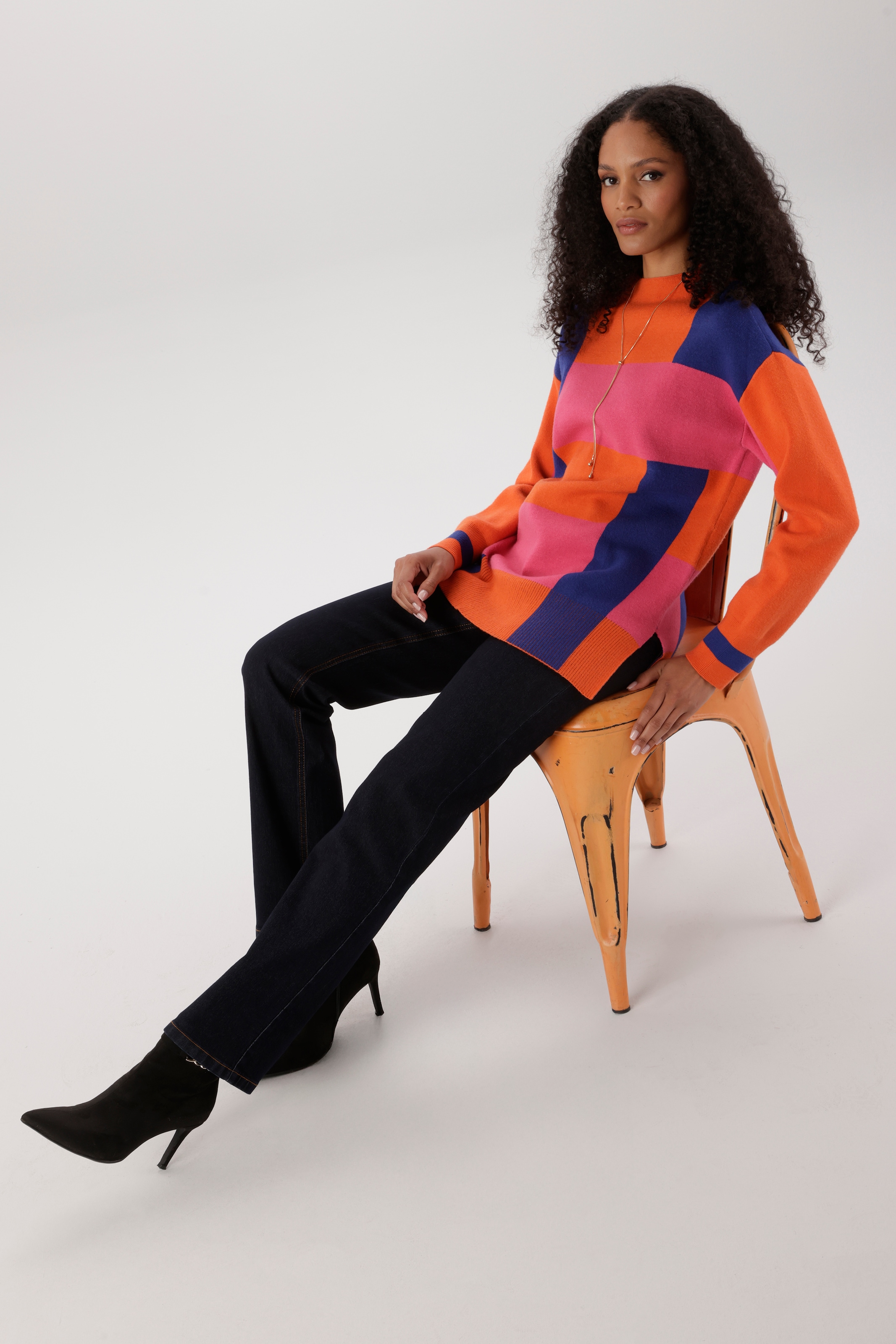 Aniston SELECTED Strickpullover in trendstarker Color-Blocking-Optik allover - NEUE KOLLEKTION