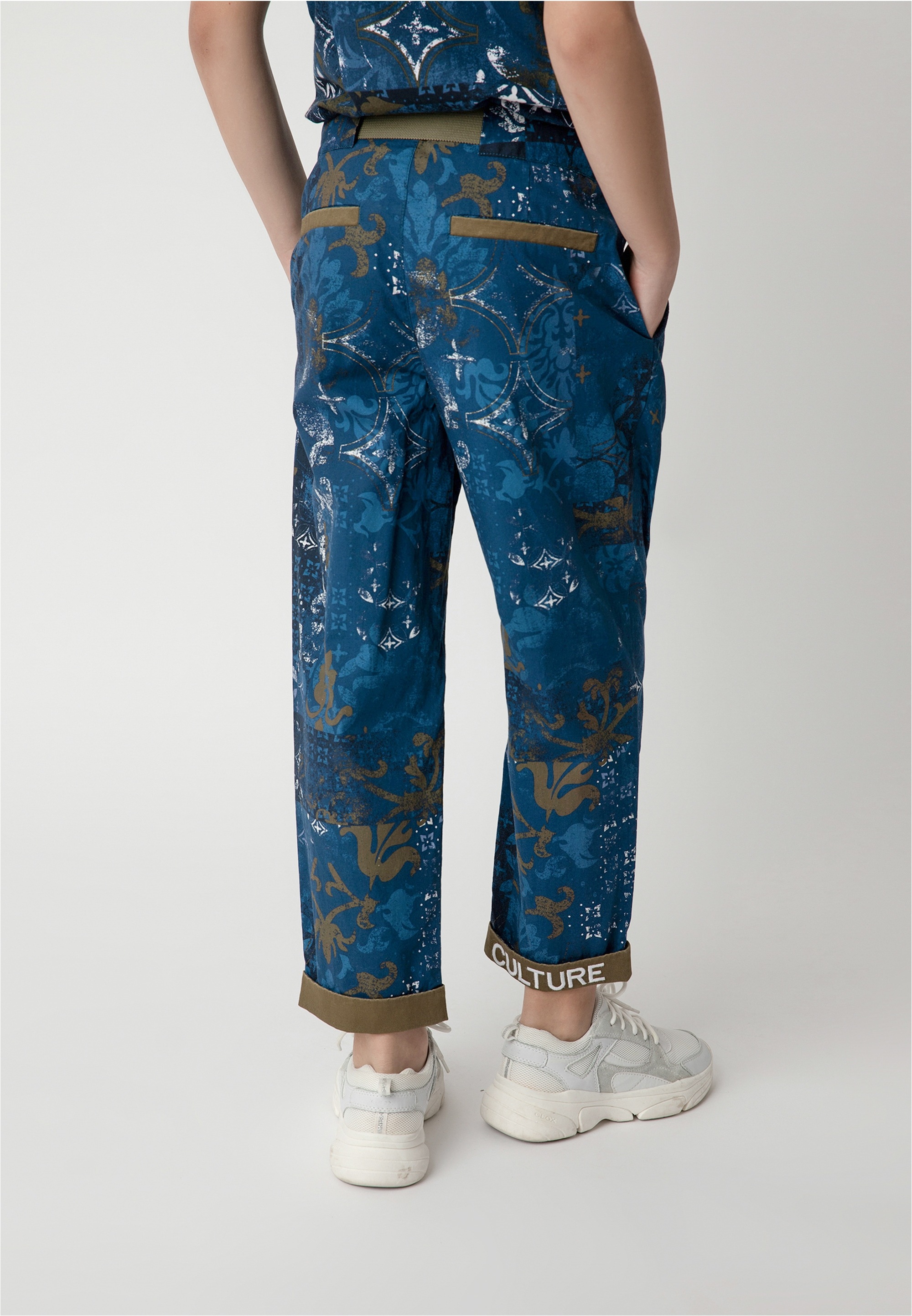 Gulliver Stoffhose, mit Vintage-Muster und Gürtel