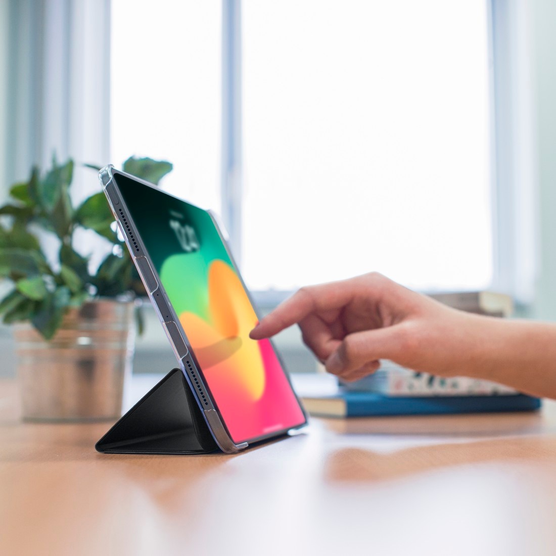 Hama Tablet-Hülle »Schutzhülle "Fold Clear" für Apple iPad Pro 11" (2024)«