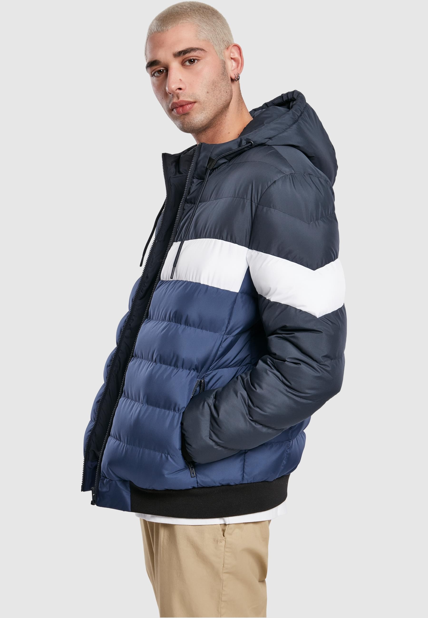 URBAN CLASSICS Winterjacke »Urban Classics Herren Colorblock Bubble Jacket«, (1 St.), mit Kapuze