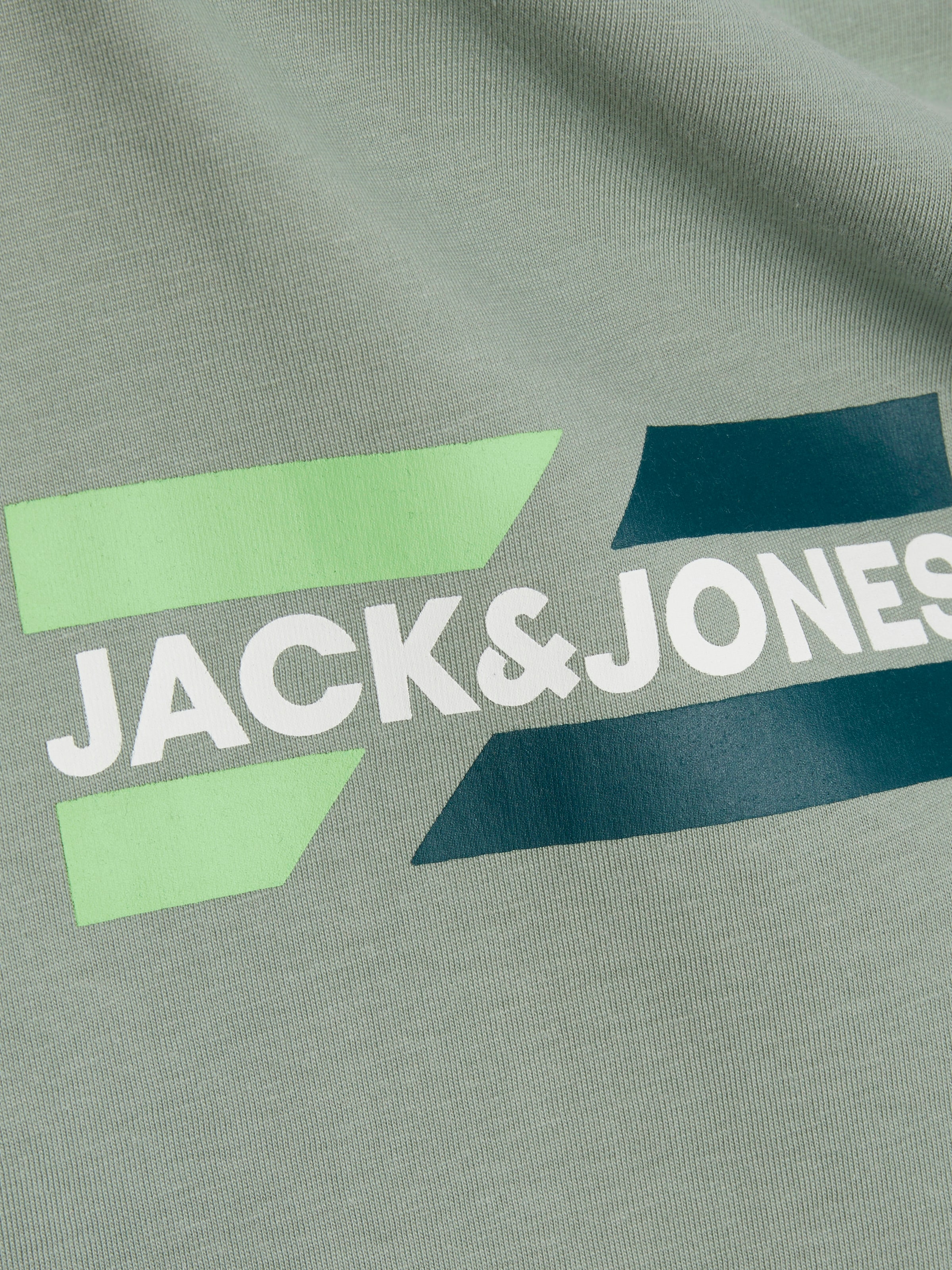Jack & Jones Rundhalsshirt »JJECORP GRAPHIC TEE SS O-NECK NOOS«, mit Logo Print
