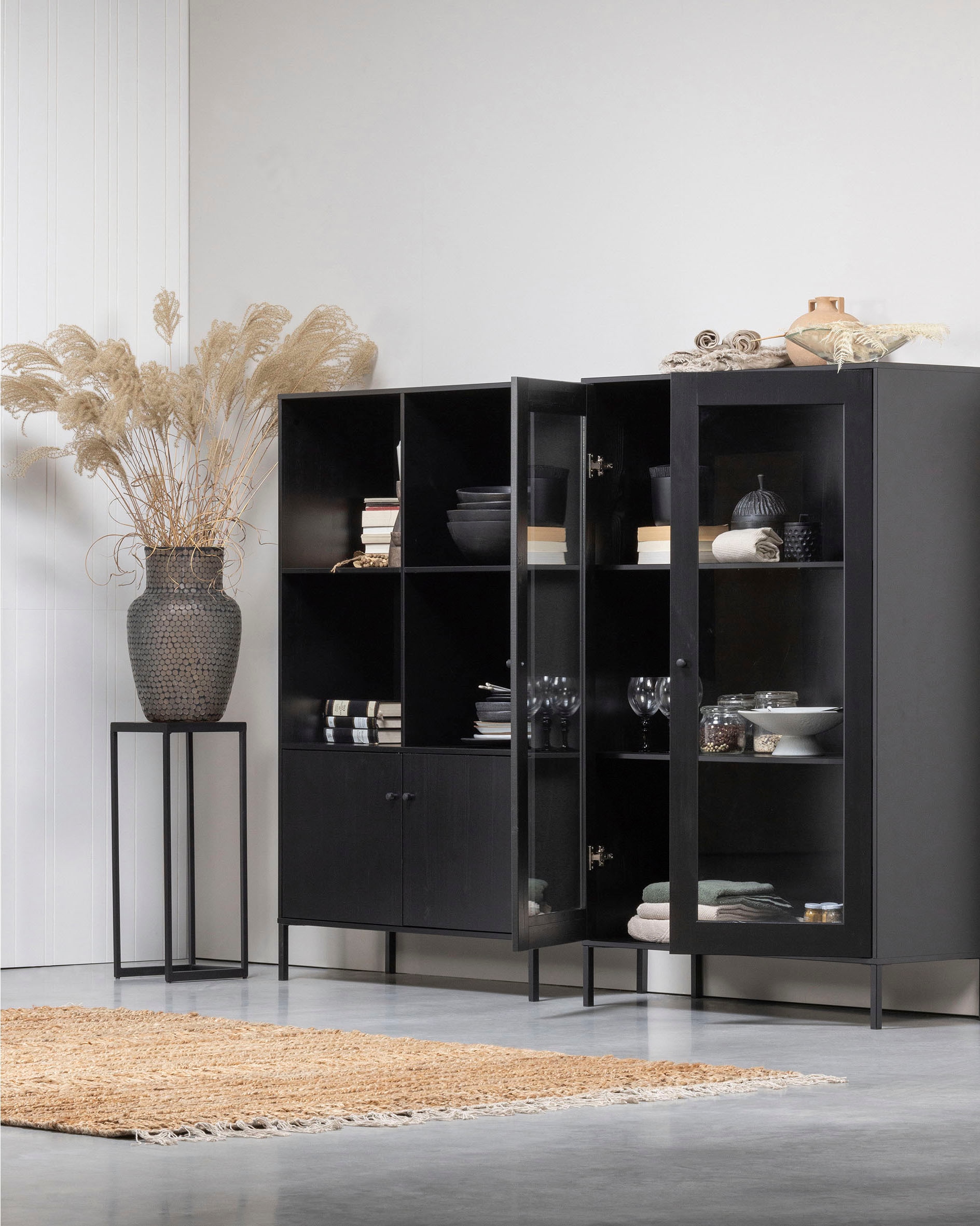 WOOOD Vitrine »Xam«, aus Kiefernholz, Breite 100 cm
