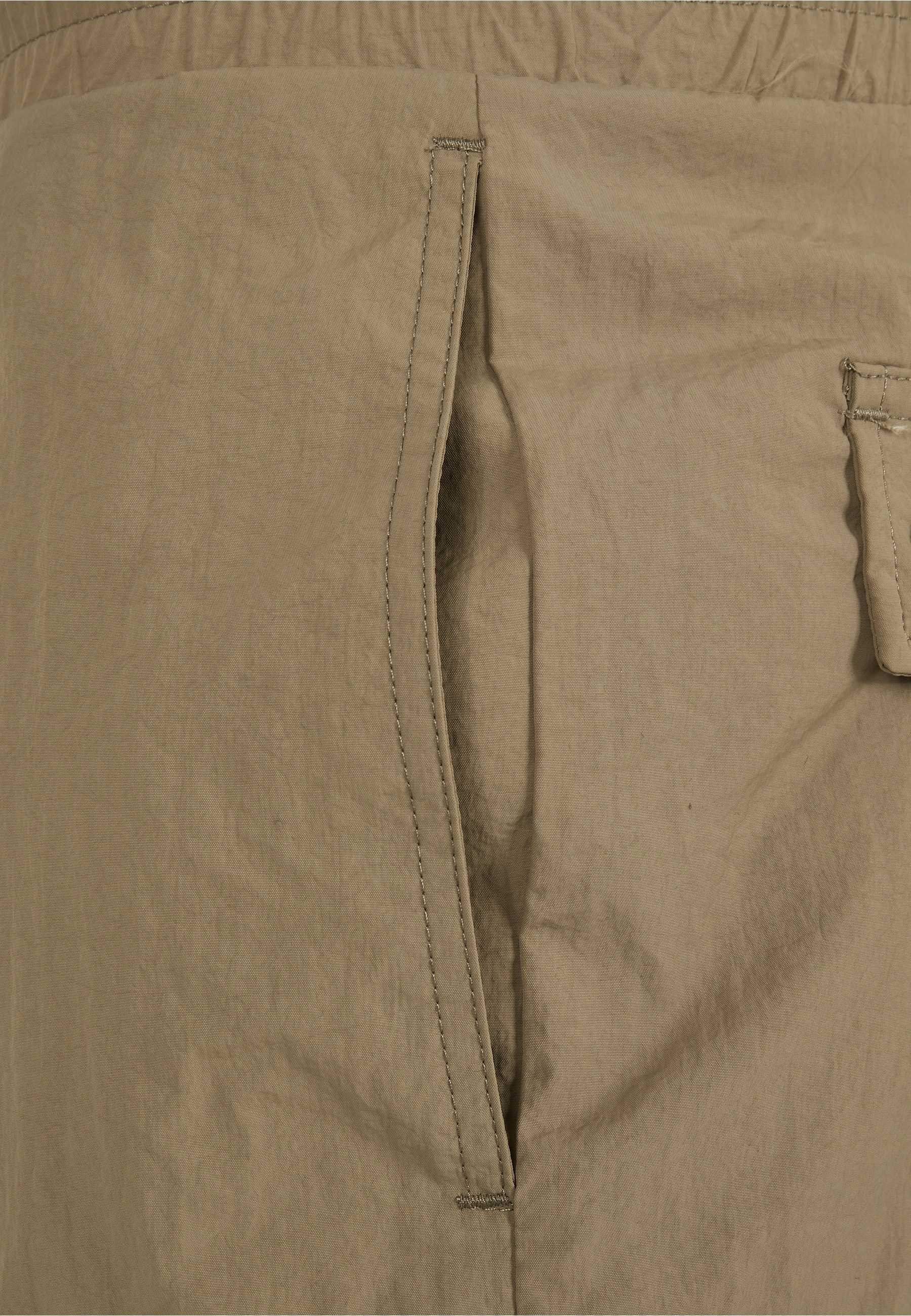 Thumbnail - URBAN CLASSICS Cargohose "Urban Classics Herren Nylon Cargo Shorts"