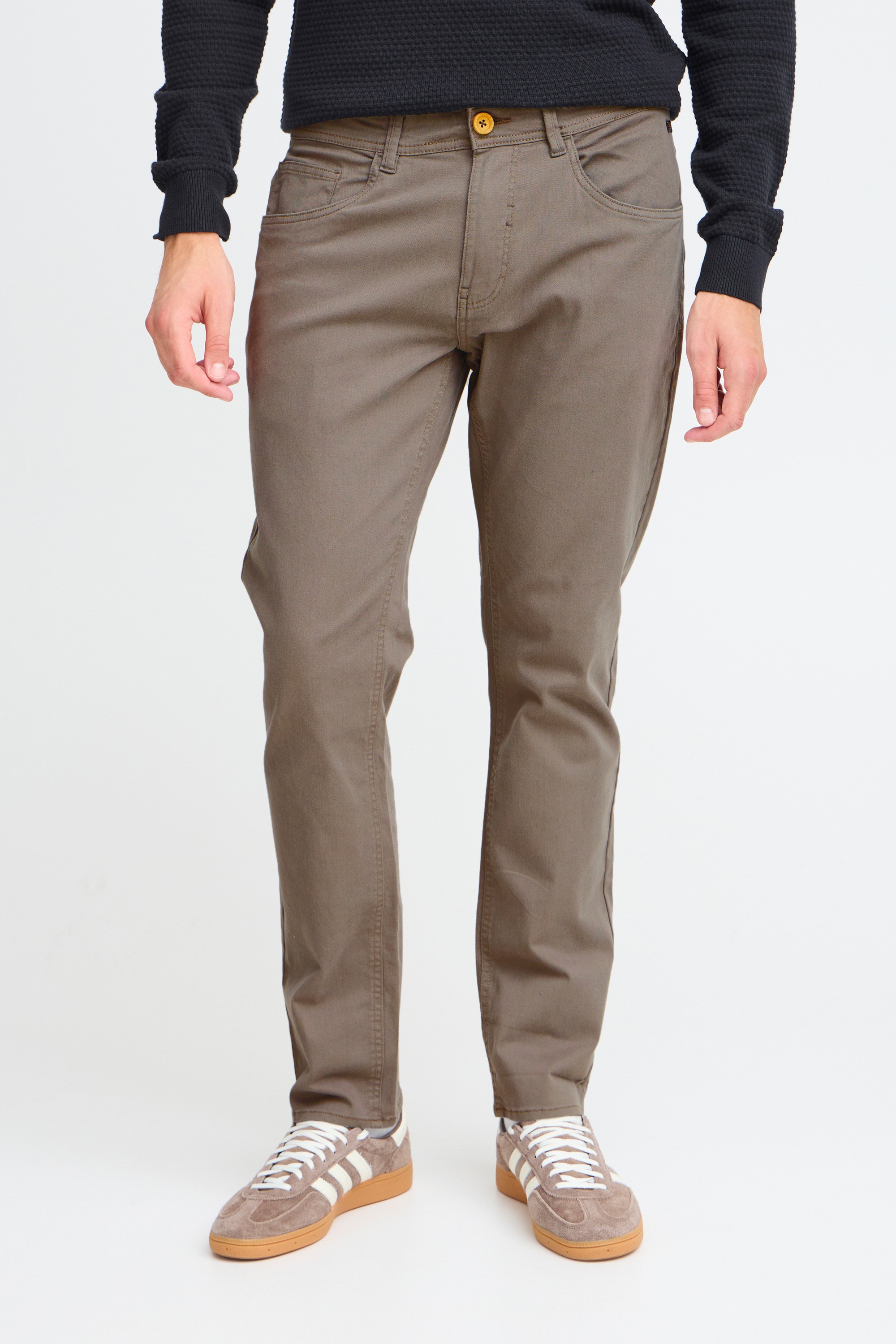 Chinohose BLEND "Chinohose BHRODNEY pants", Herren, Gr. 32, Länge 32, grün (granite), Obermaterial: 98% Baumwolle CO. 2% Elasthan EL., Hosen Chinohose