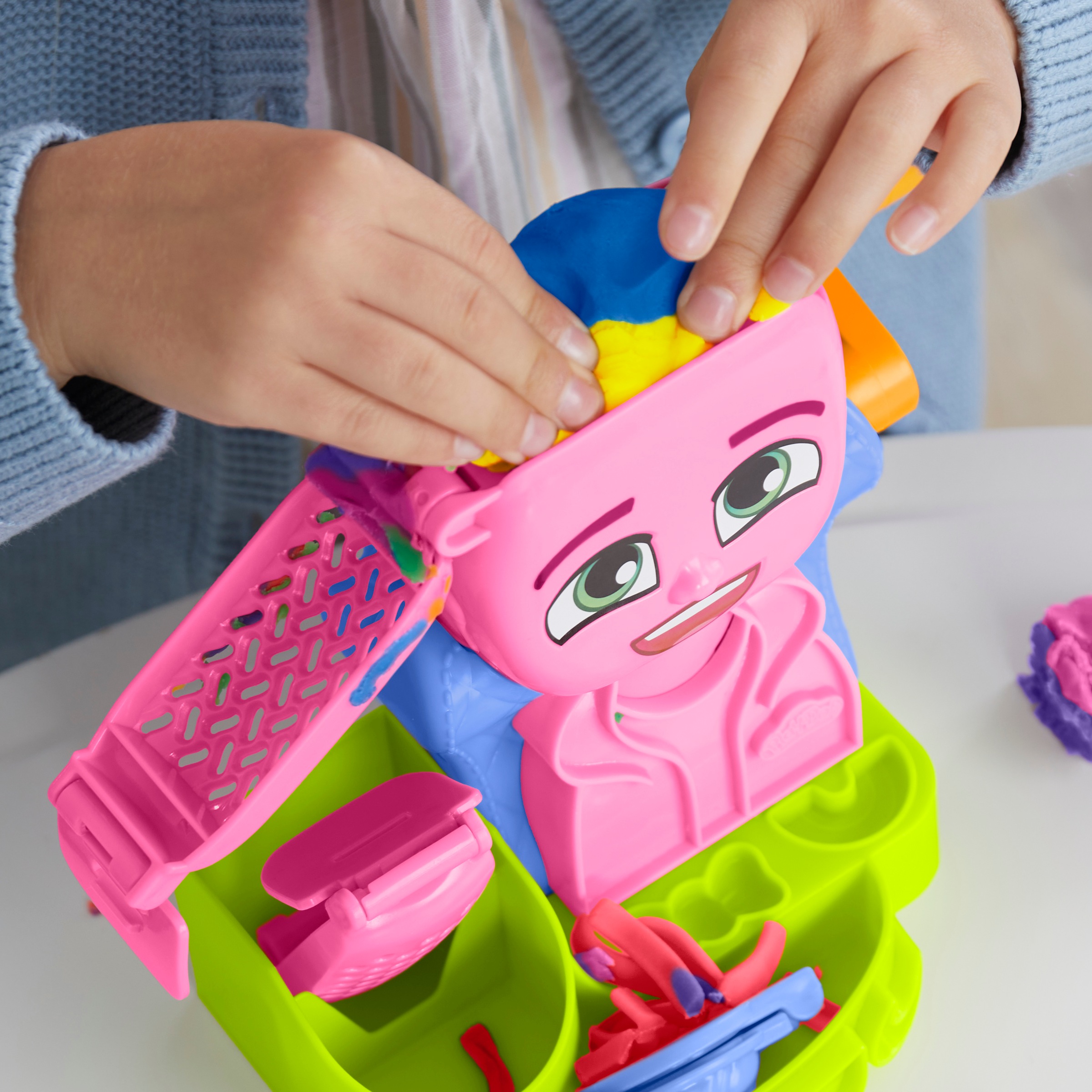Hasbro Knetform-Set »Play-Doh, Wilder Friseur«
