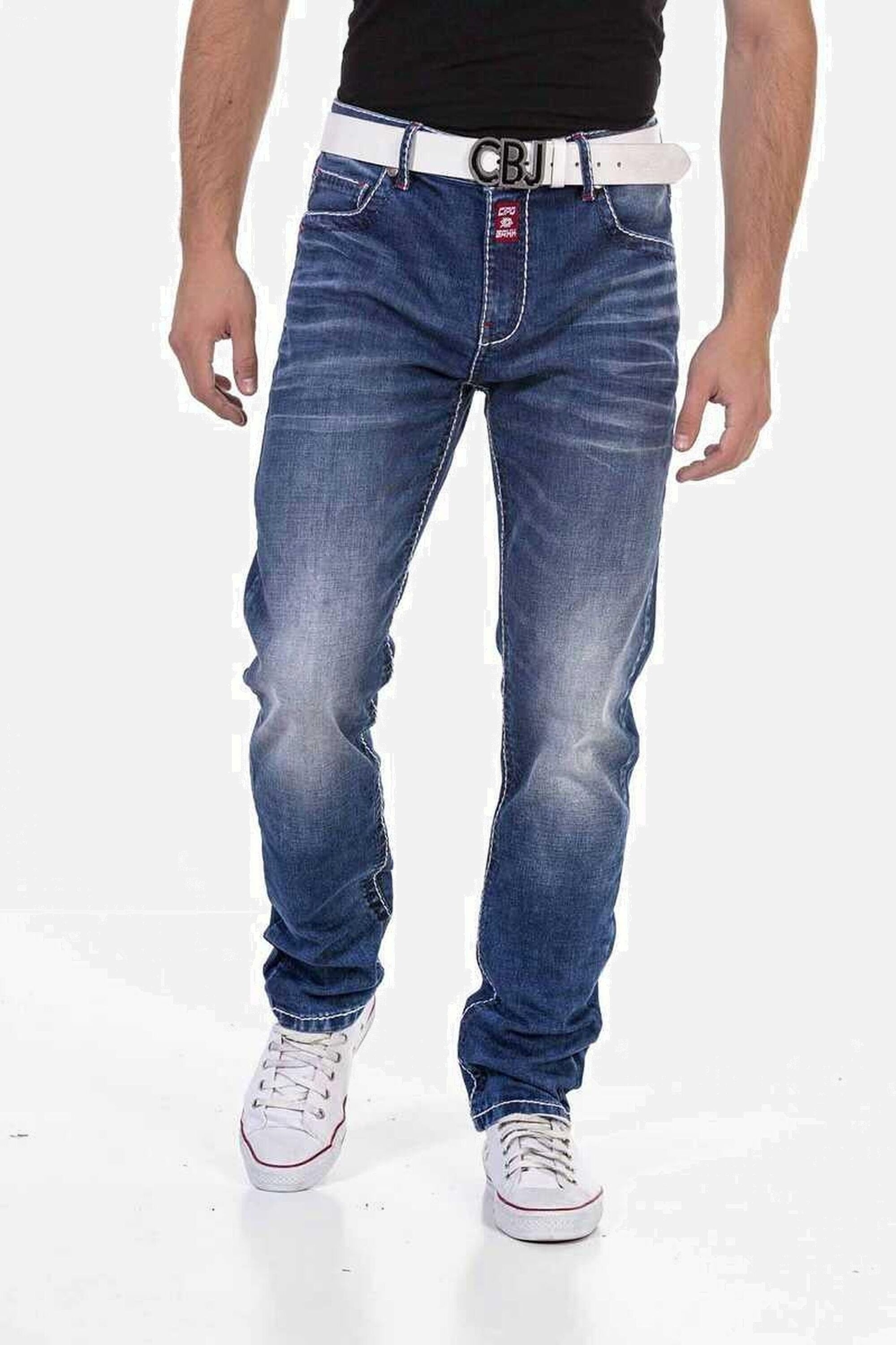 Cipo & Baxx "Jeans" im klassischen 5-Pocket-Style, CD704