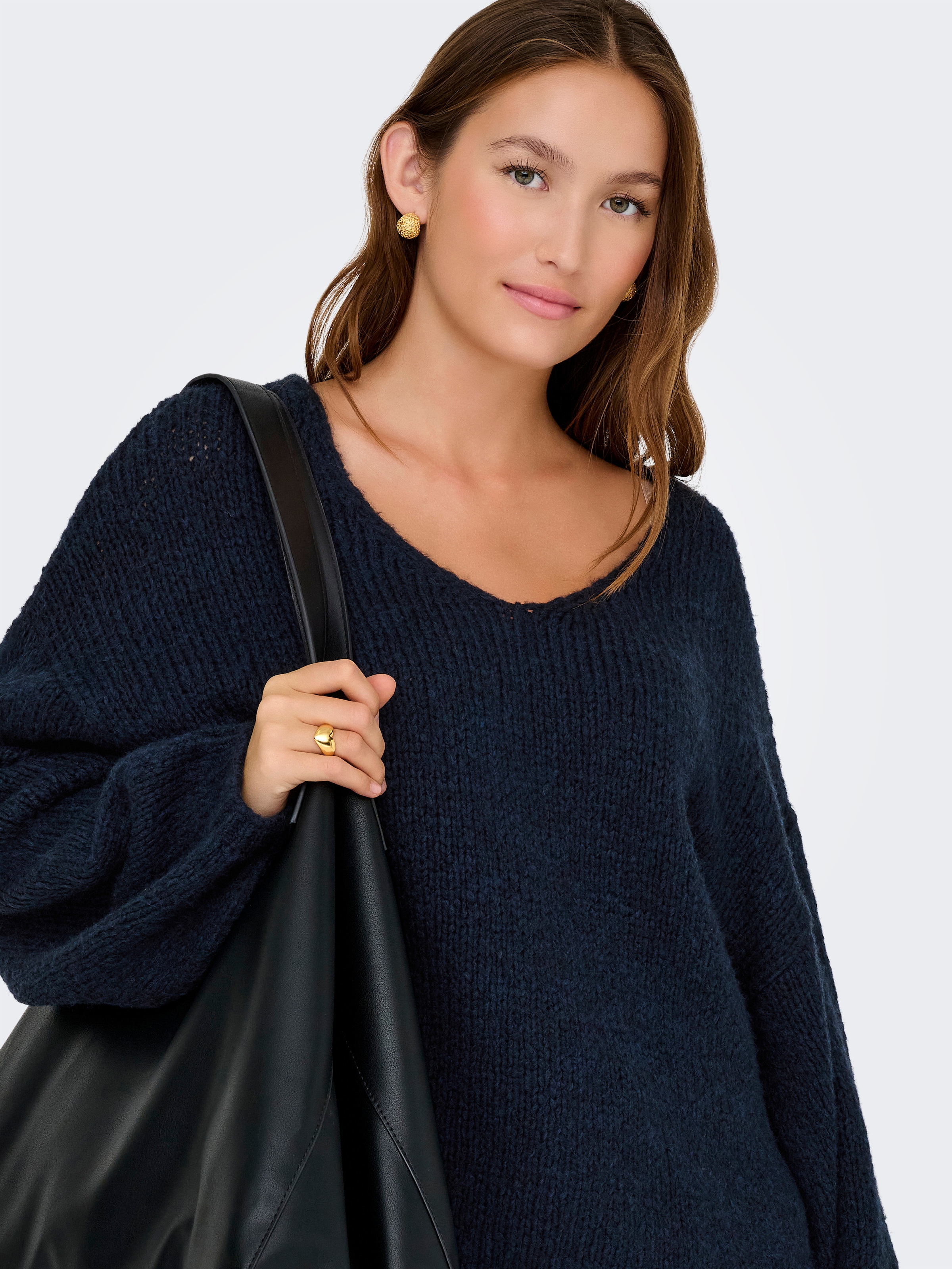 JDY V-Ausschnitt-Pullover »JDYDINEA L/S REVERSIBLE PULLOV. KNT NOOS«, der V-Ausschnitt kann vorn und hinten getragen werden