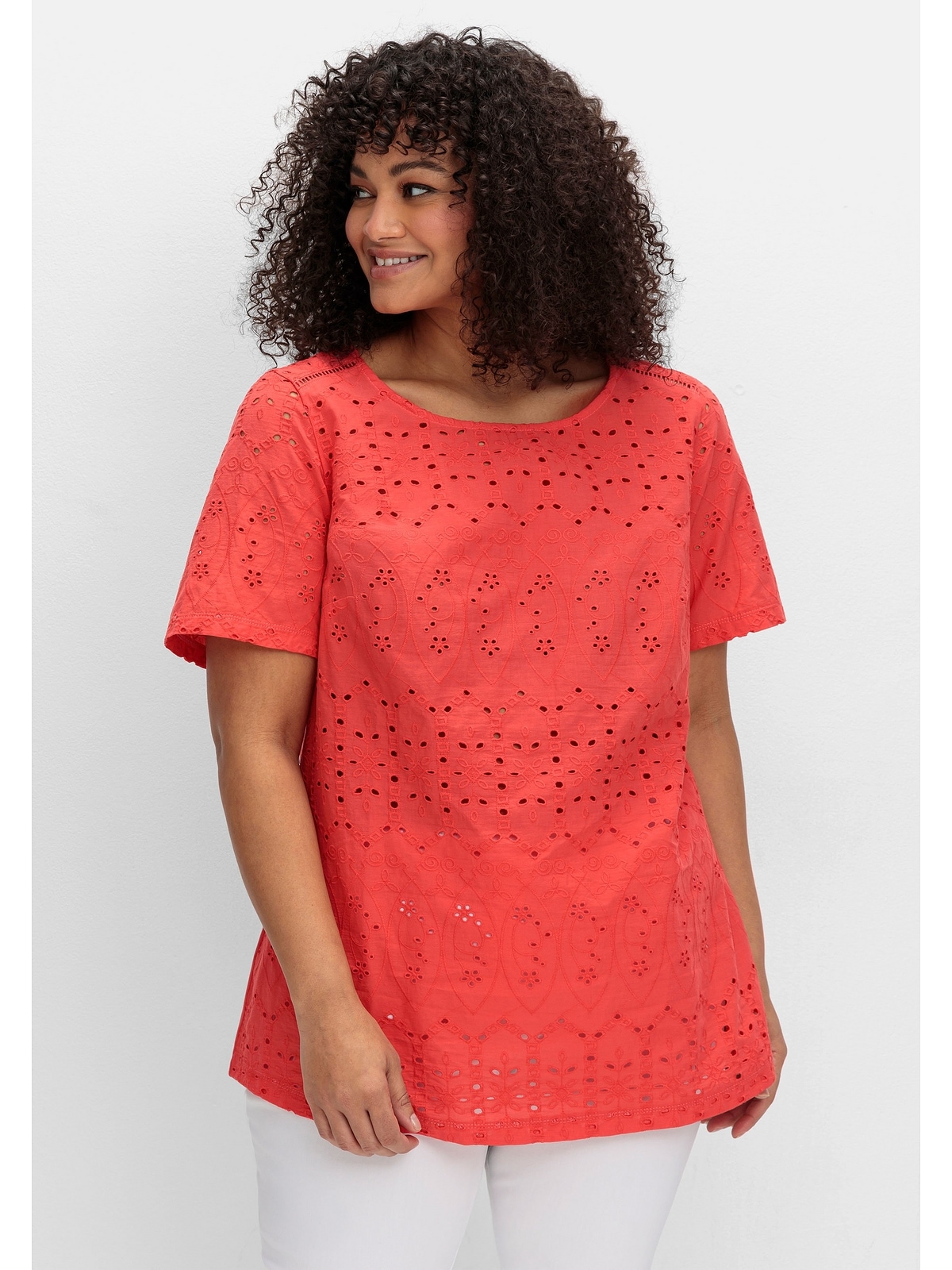 sheego by Joe Browns T-Shirt "Große Größen", im Materialmix, mit Lochsticke günstig online kaufen