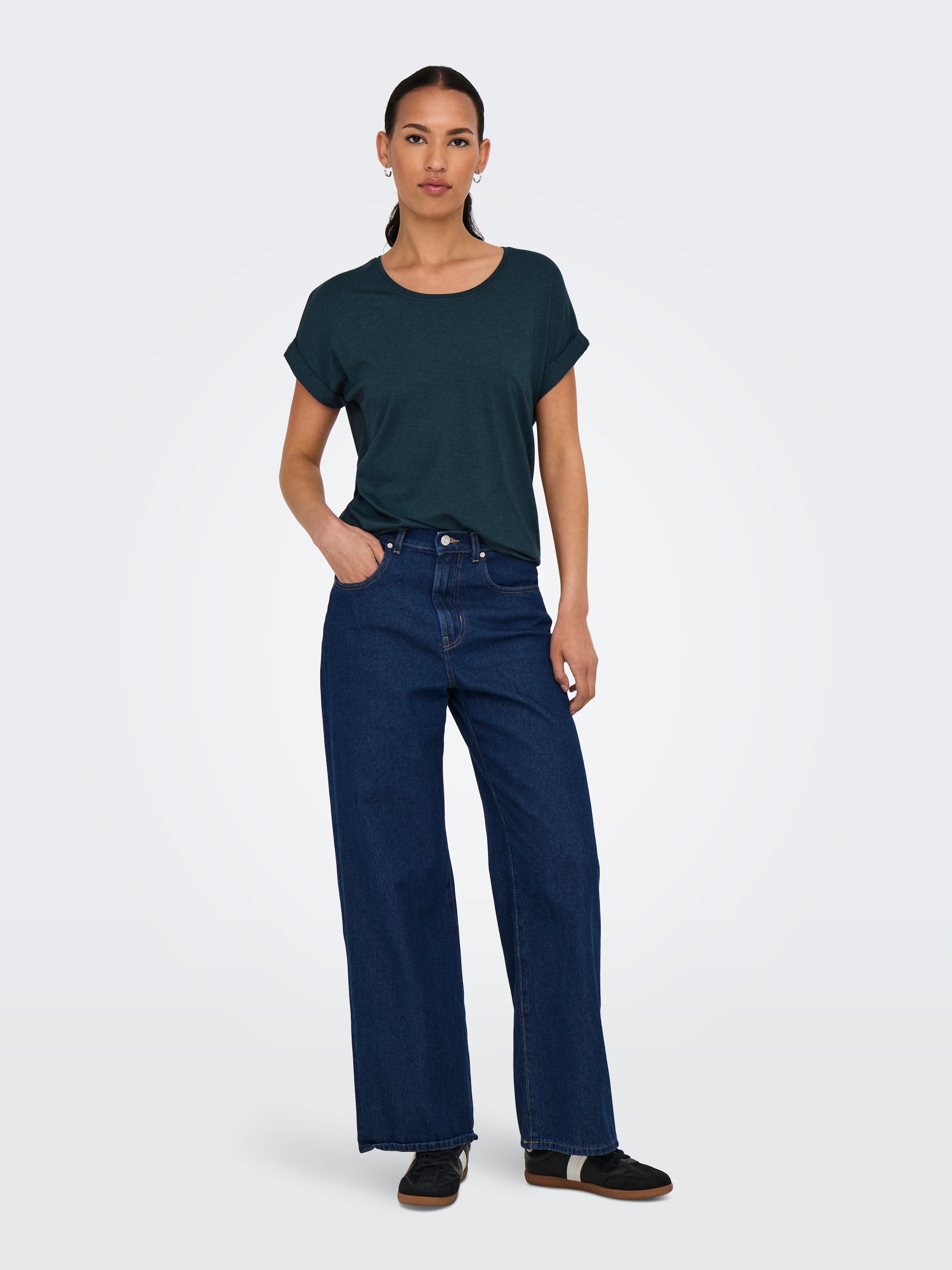 ONLY T-Shirt »ONLMOSTER – Kurzarmshirt mit Aufschlag und klassischem Look«, unifarben, casual, regular fit, Viskosemischung, Rundhals
