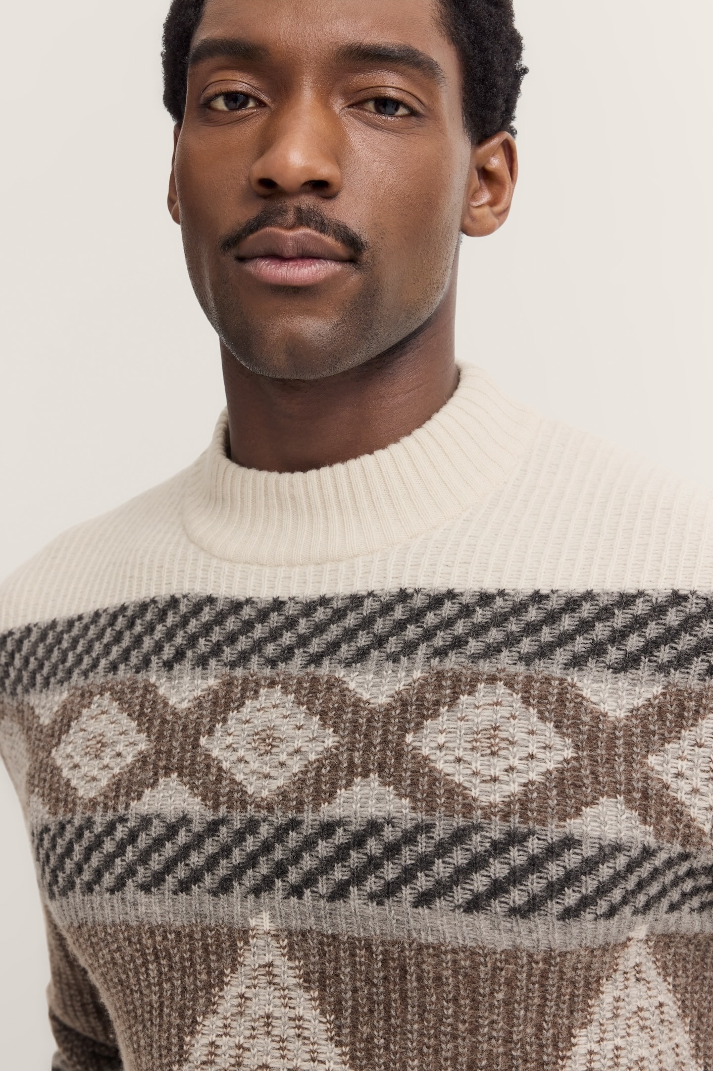 bugatti Norwegerpullover »Regular Fit«, mit Stehkragen & Fair-Isle