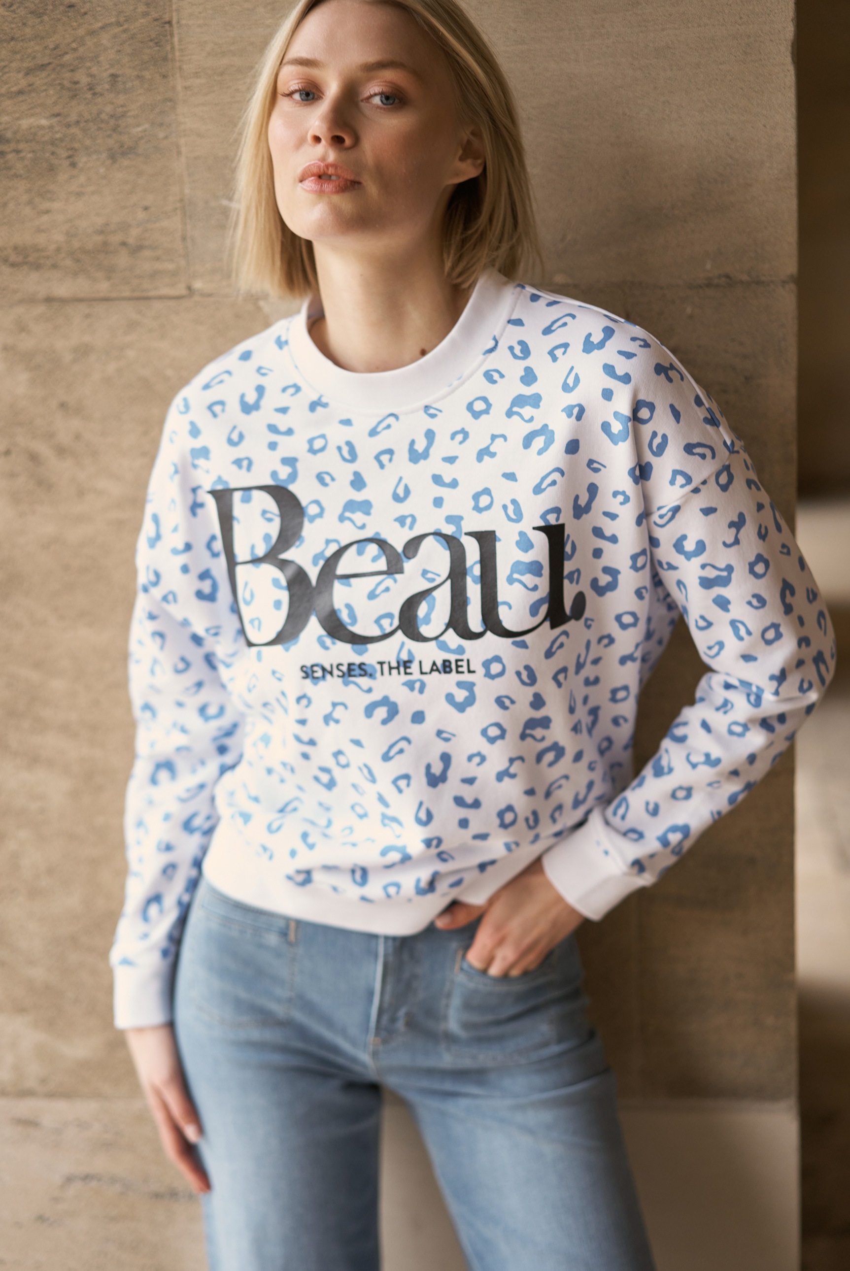 SENSES.THE LABEL Sweater, mit überschnittenen Schultern
