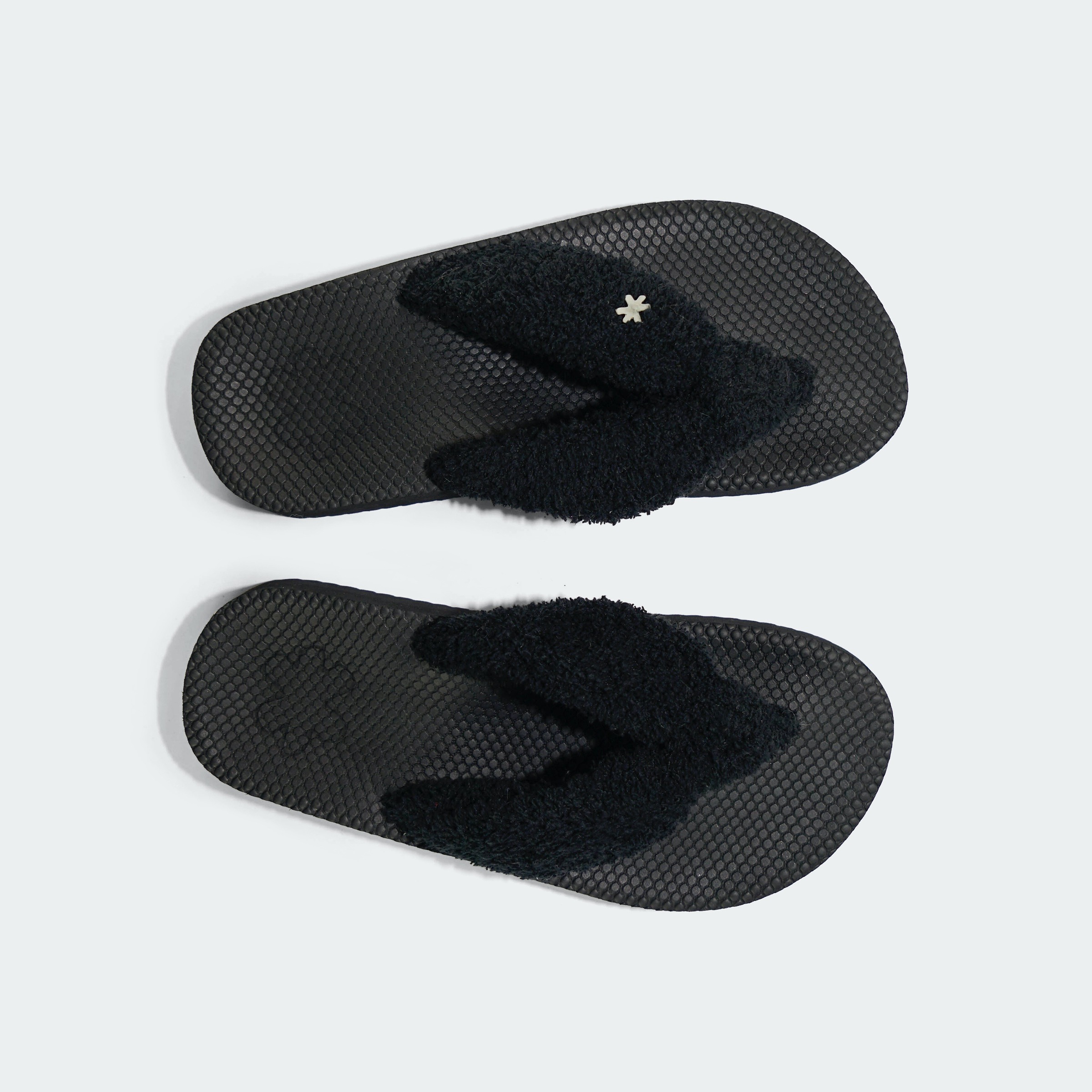 Flip Flop Plüsch Hausschuhe "comfy*spa", mit leichter Plateausohle günstig online kaufen