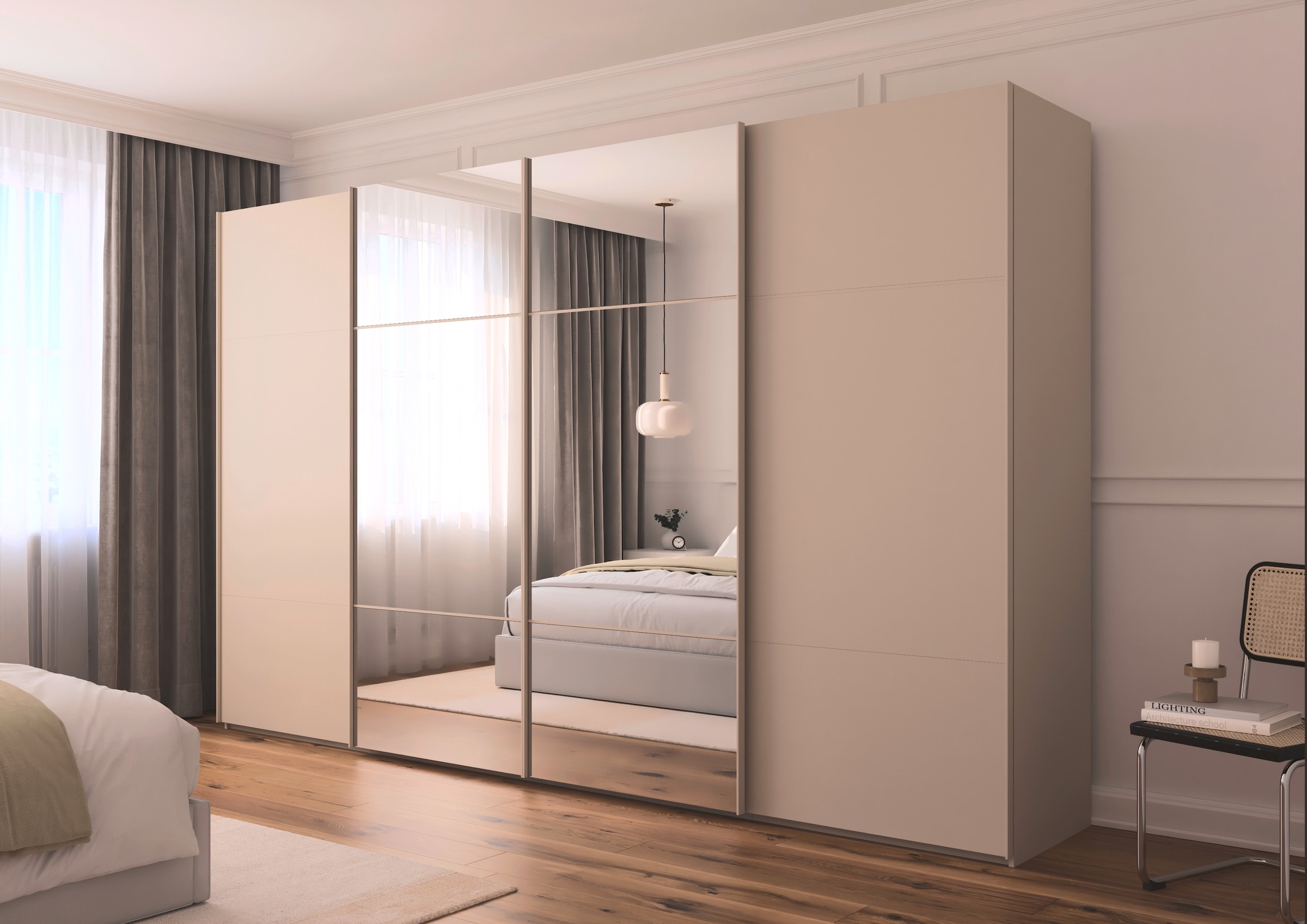 rauch Schwebetürenschrank »Kleiderschrank Schrank Garderobe Schlafzimmerschrank SCALE-TRIO«, edle dreigeteilte Front mit 2 Zierleisten und Spiegel MADE IN GERMANY