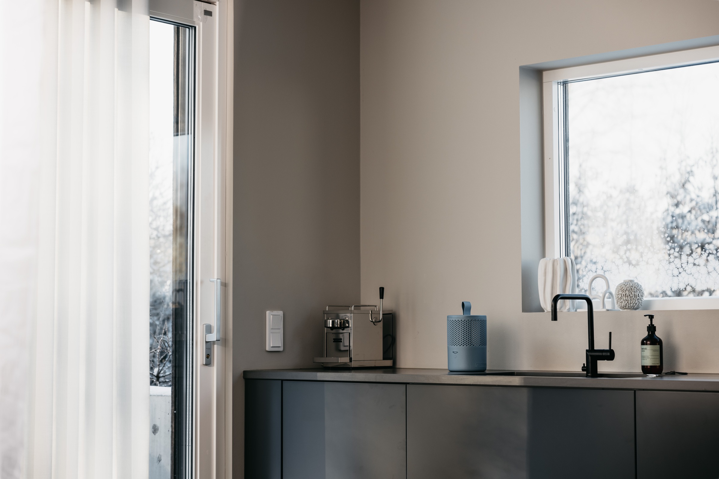 Absodry duo family Luftentfeuchter »»Absodry Duo Family Series 6« Raumentfeuchter für 20 m²«, ästhetisch, minimalistisch, geräuschlos, für ein angenehmes Raumklima