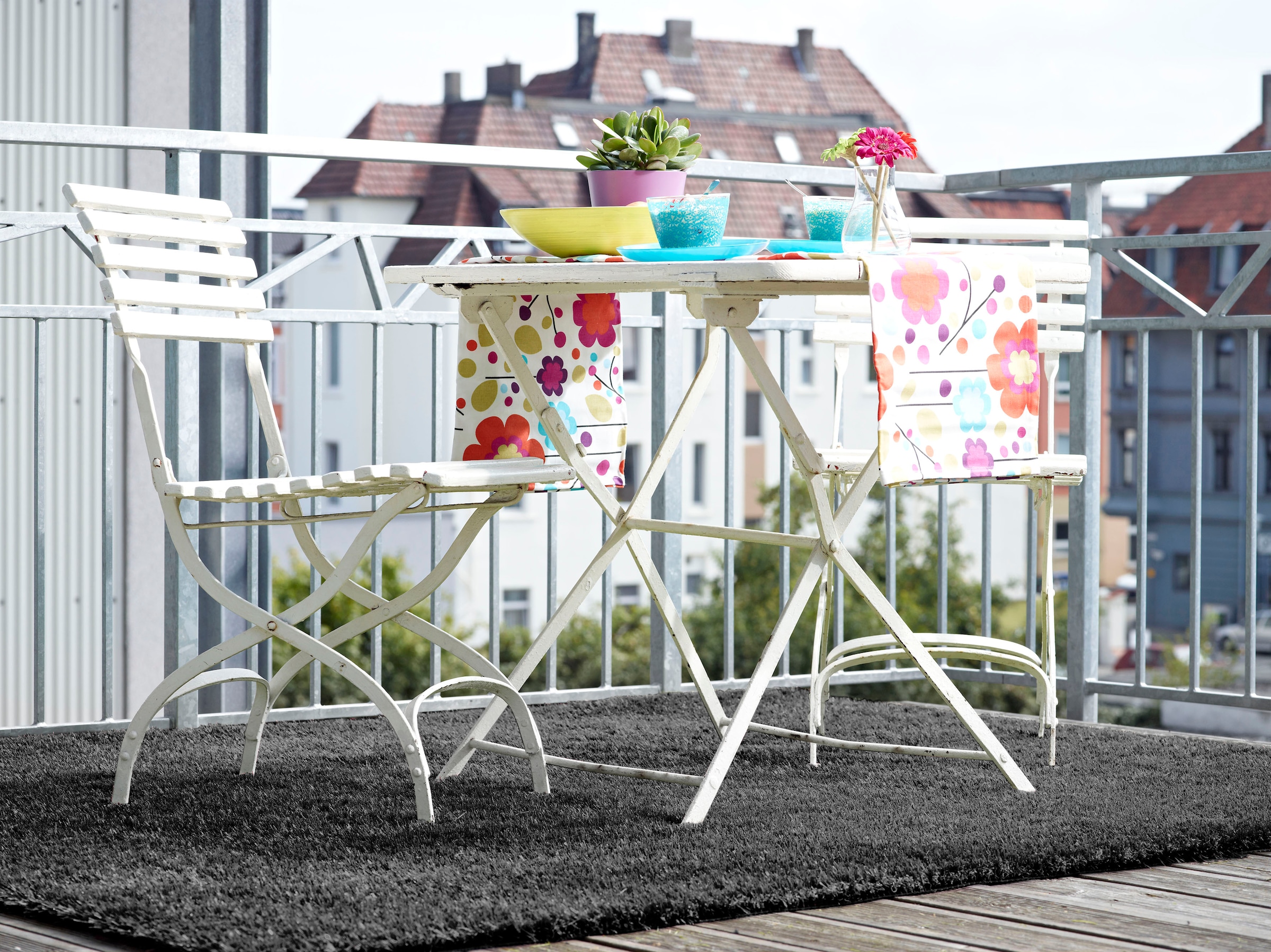 Andiamo Kunstrasen "Trendy, Gesamthöhe 25 mm, Made in Netherlands" rechteckig Rasenteppich, moderne Optik, mit Drainagelöchern, strapazierfähig