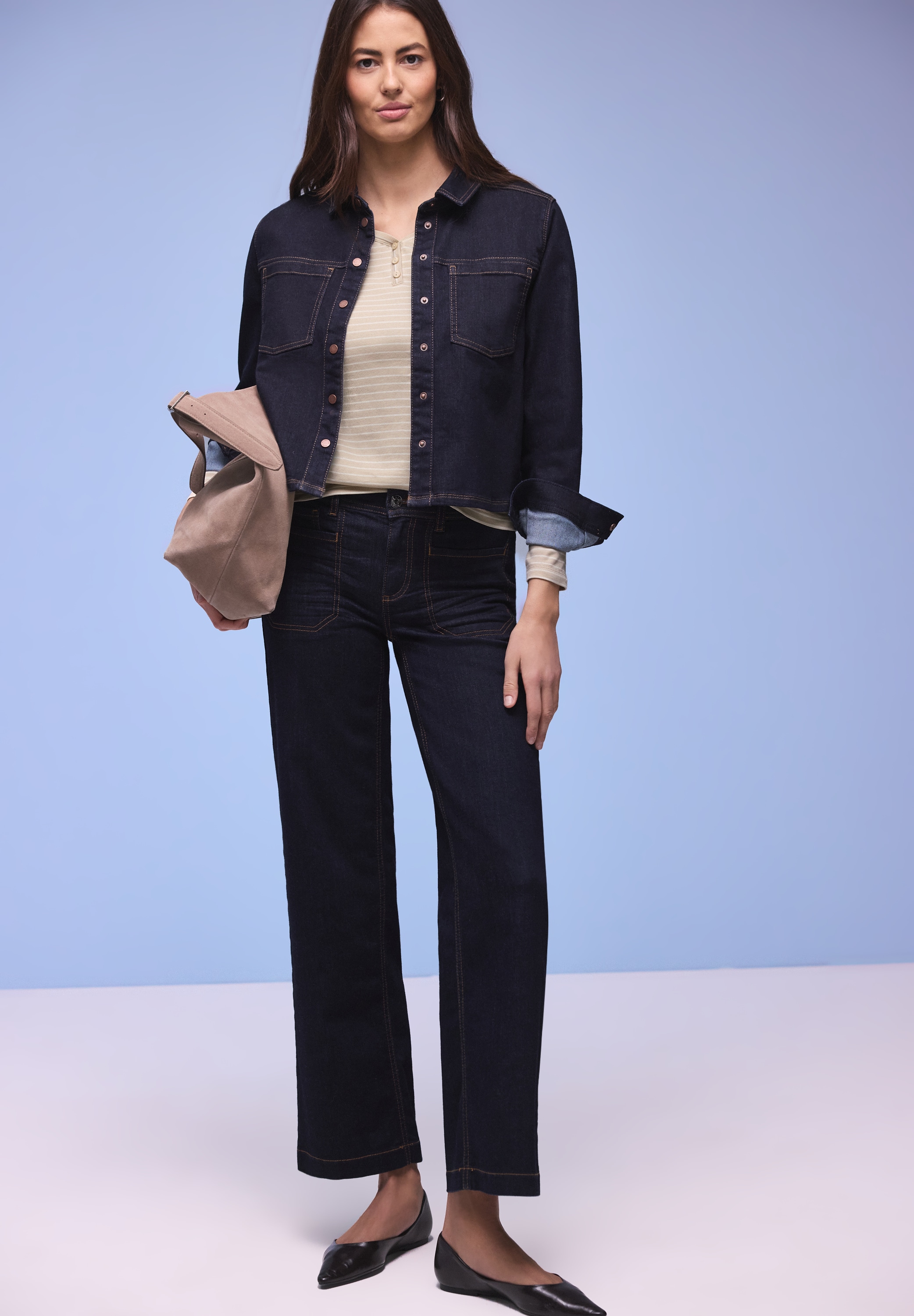 STREET ONE Langarmshirt im Streifen-Design und mit V-Ausschnitt