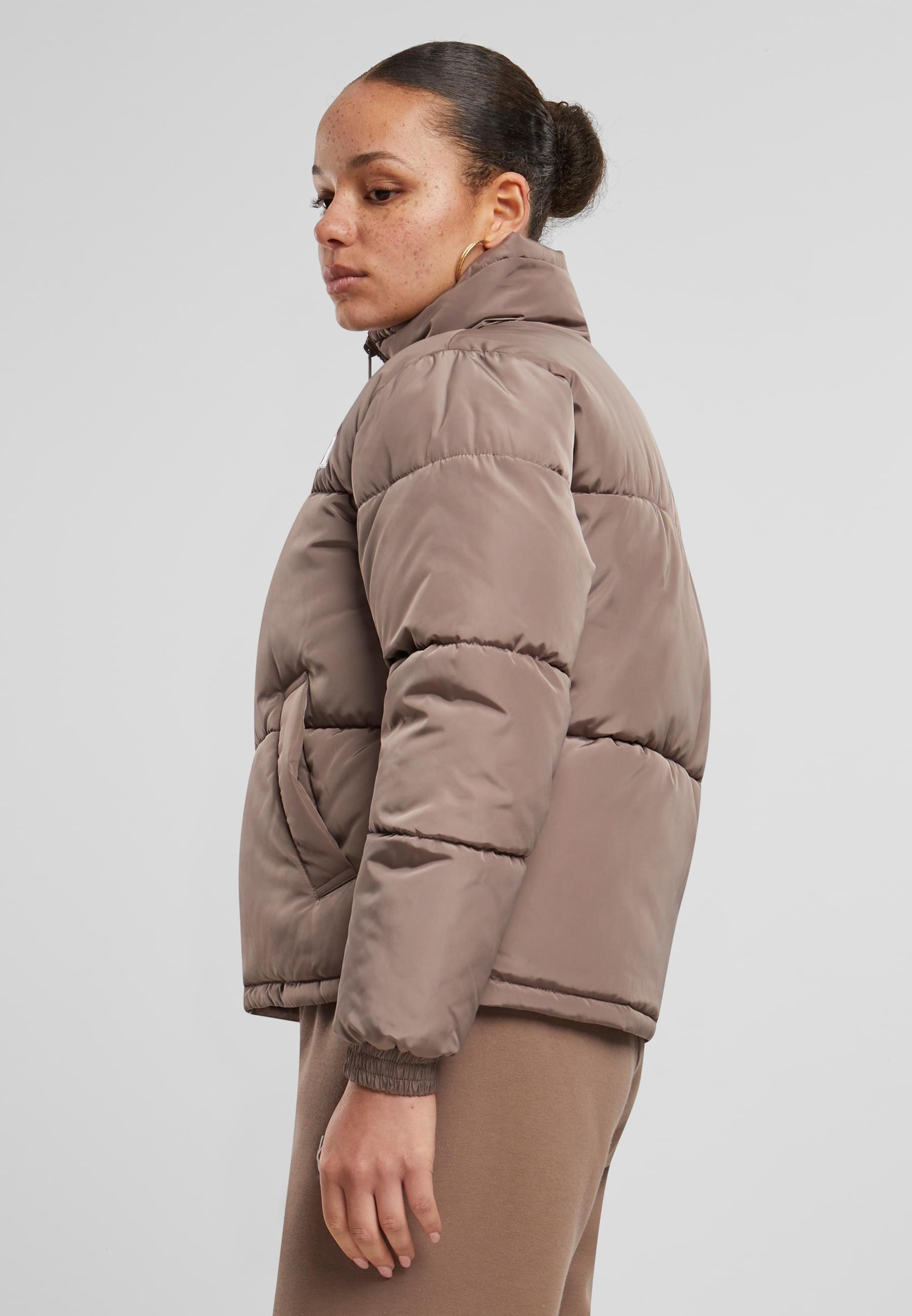 Karl Kani Winterjacke »Karl Kani Karl Kani Retro Essential Puffer Jacket«, (1 St.), ohne Kapuze