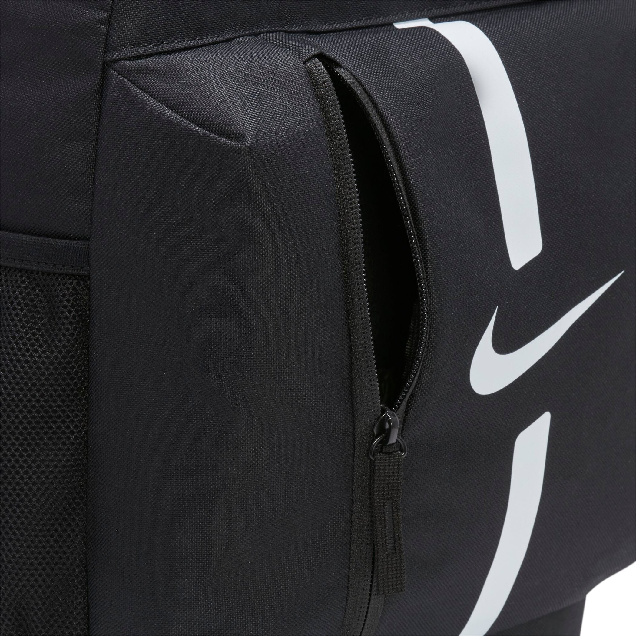 Nike Sportrucksack »Backpack Academy« für Erwachsene, sportlicher Stil, mit Reißverschluss, aus Polyester