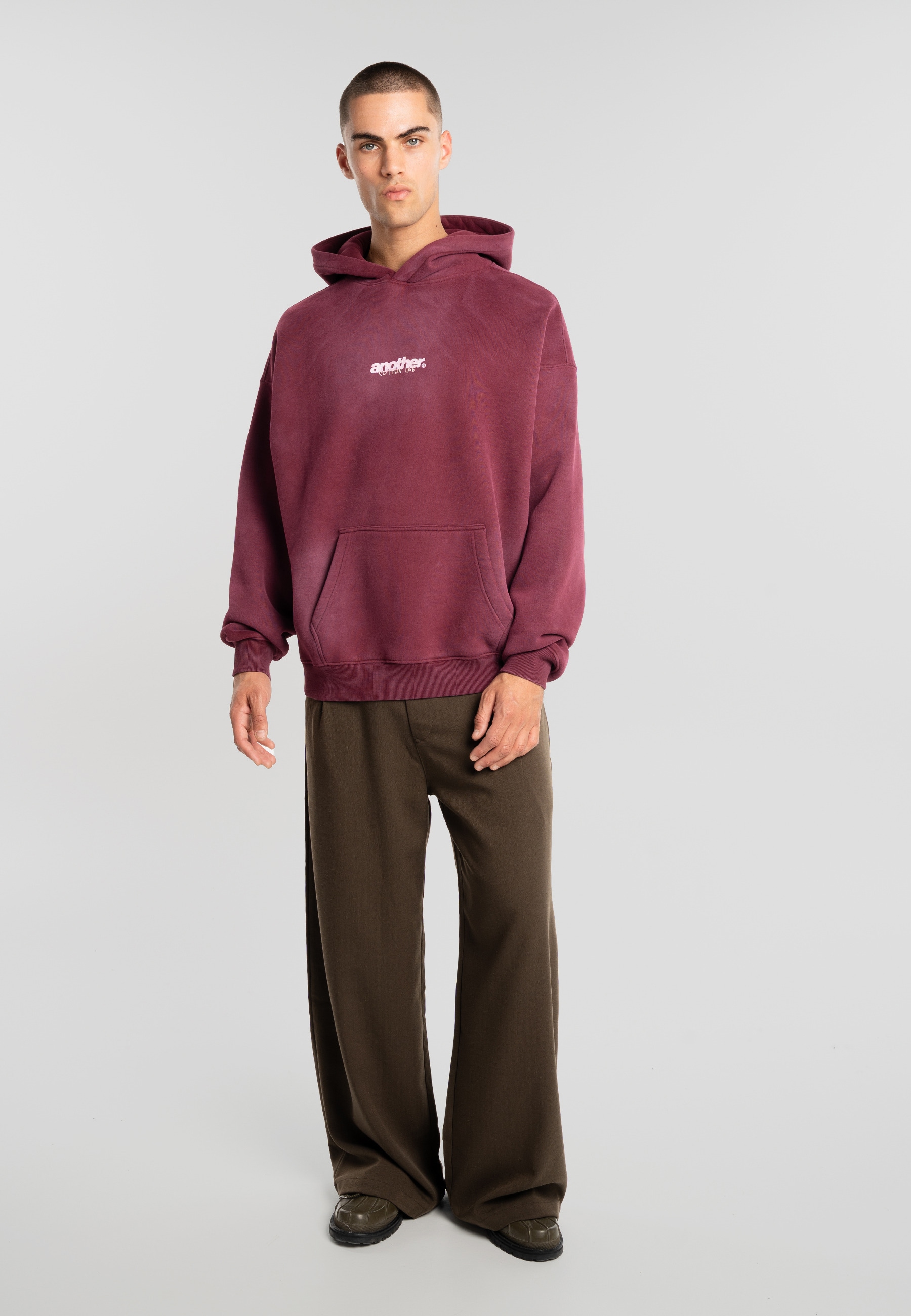 Another Cotton Lab Rundhalspullover »Another Cotton Lab Overpriced Flat Whites Washed Hoodie« 1