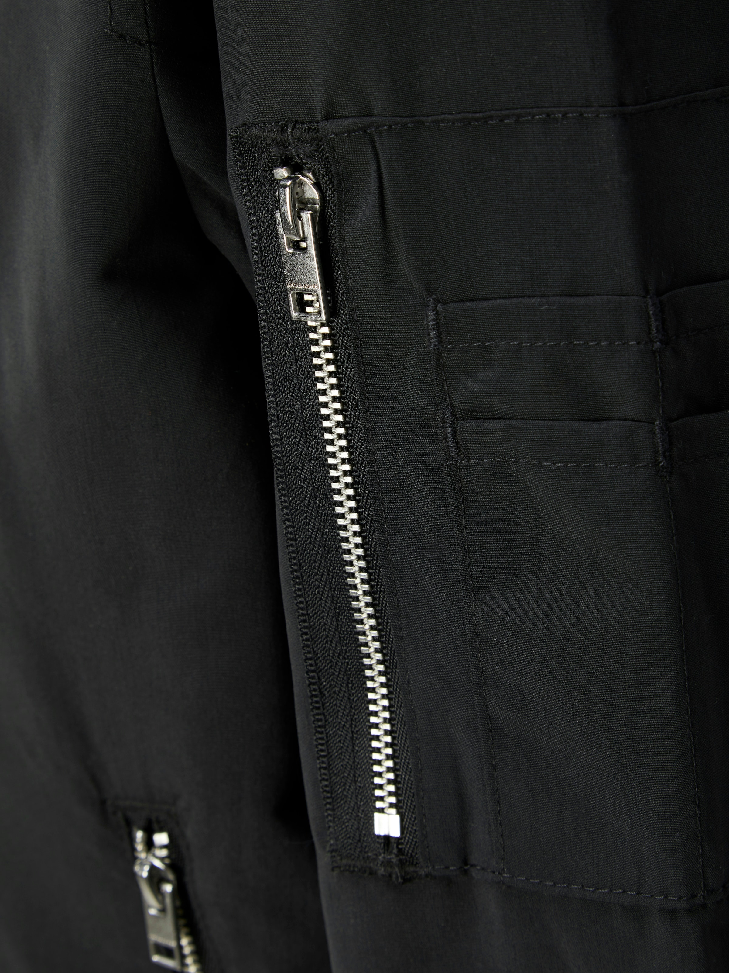 Jack & Jones Junior Bomberjacke »JJERUSH schützt vor Wind, pflegeleicht, leicht«, unifarben, modisch, regular fit, Kapuze