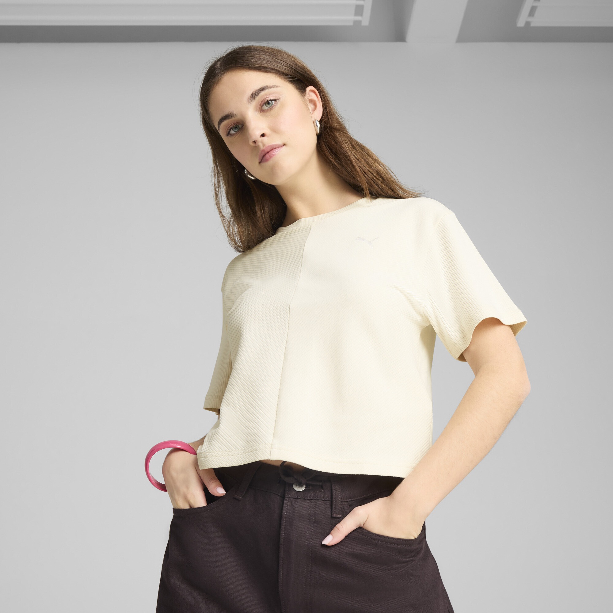 PUMA T-Shirt »WARDROBE ESS Geripptes Relaxed Fit T-Shirt Damen«