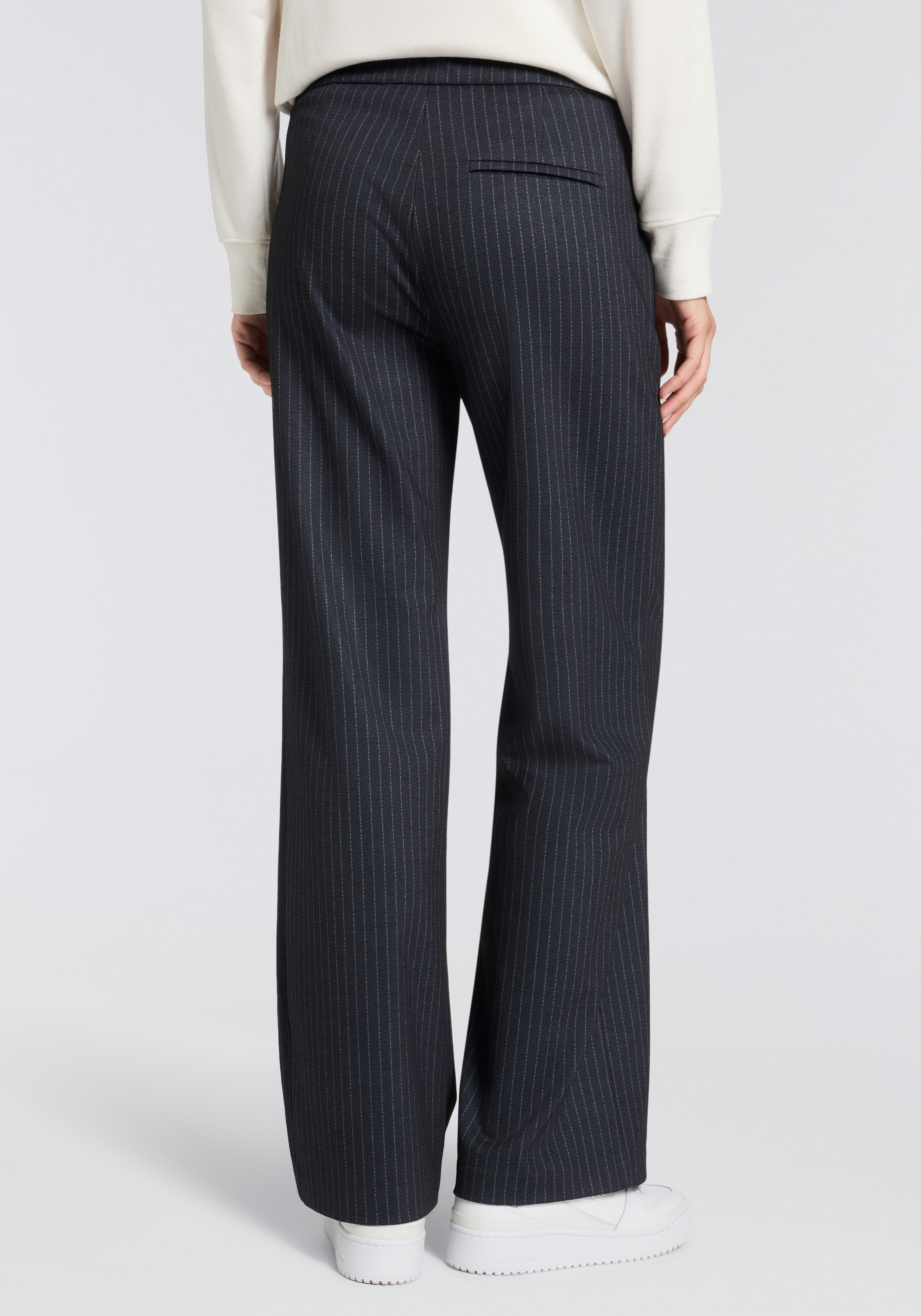 MAC Bootcuthose »CHIARA«, Bootcut-Form in figurbetonter Form