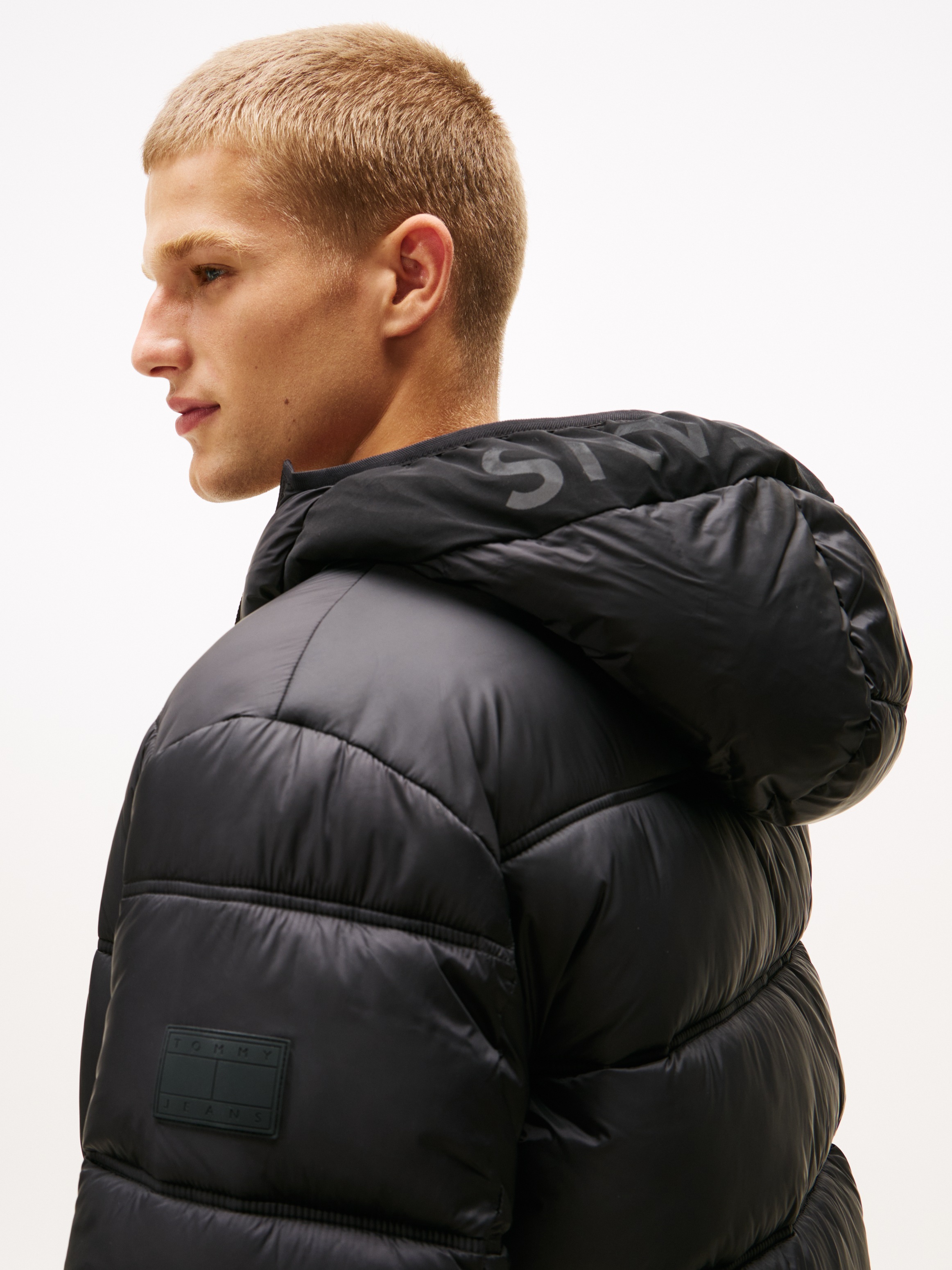 Tommy Jeans Steppjacke "HOODED LOGO PUFFER", mit Kapuze, Daunenjacke, Überg günstig online kaufen