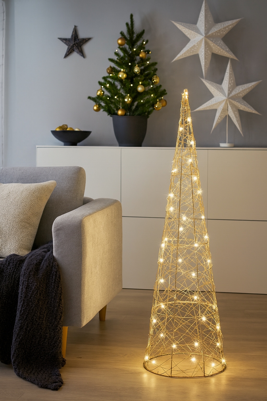 I.GE.A. LED-Dekofigur »LED-Pyramide«