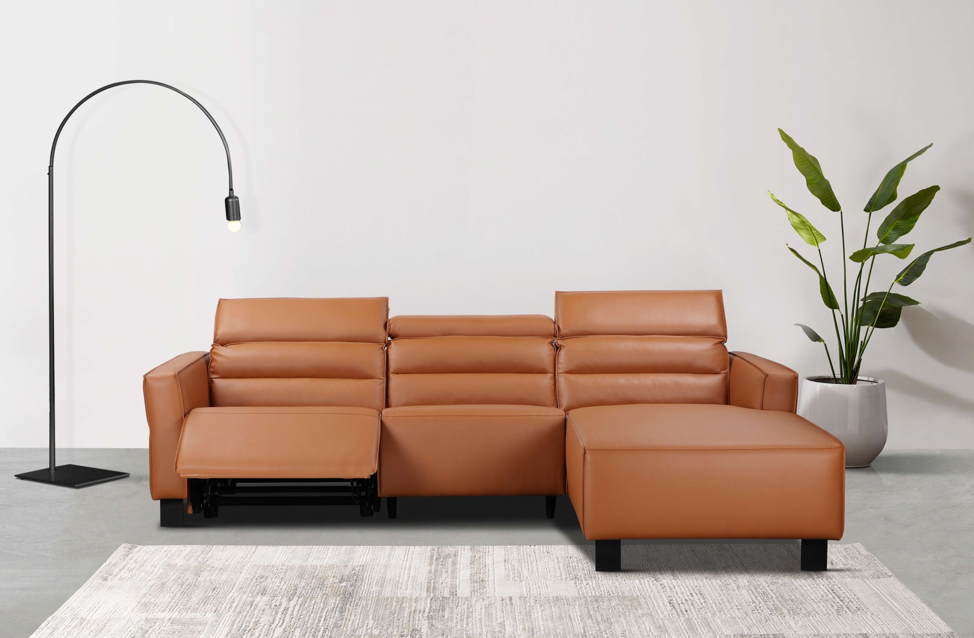 OTTO home Sofa "CARPARI Lederoptik,L-Form,224 cm, man./elektr. Relaxfunktion" (USB A/C), sowie Kopfteilverstellung