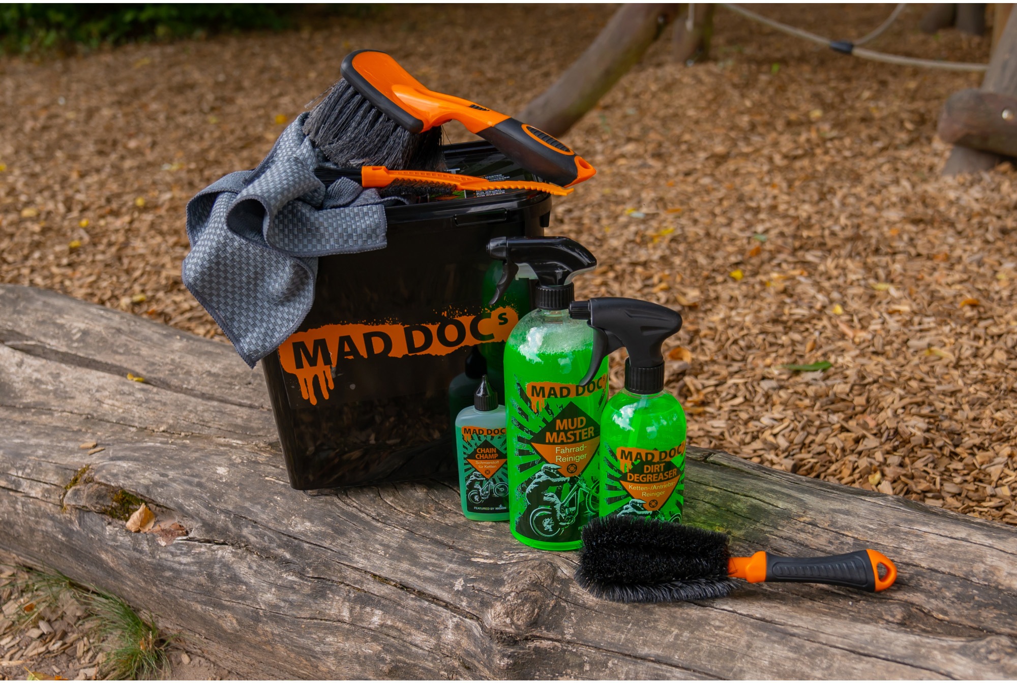 NIGRIN Reinigungskonzentrat "MAD DOCs Pflege-Eimer" günstig online kaufen