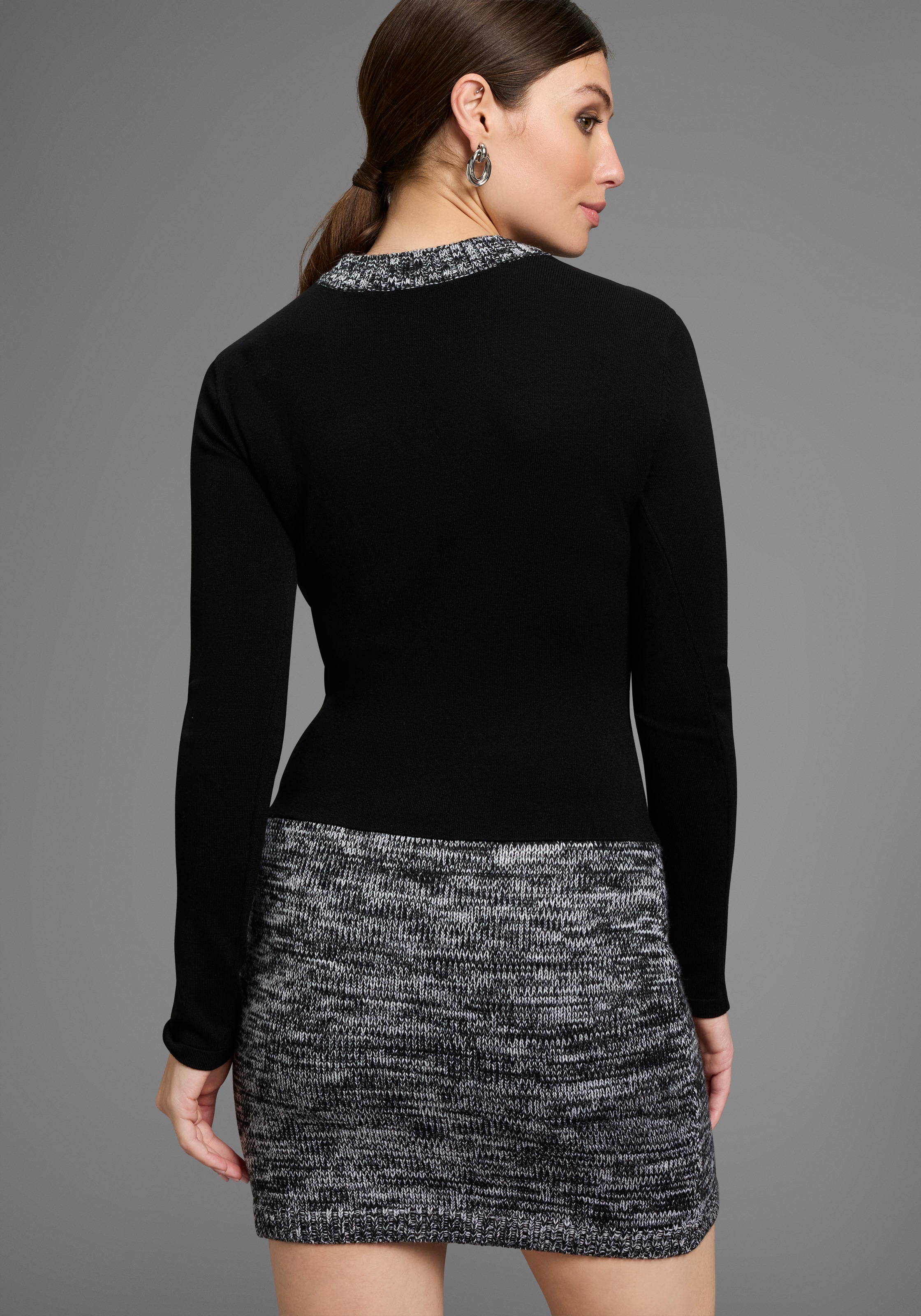 Melrose Strickkleid, eleganter Anlass, kurzes Kleid, figurbetont, aus Grobstrick