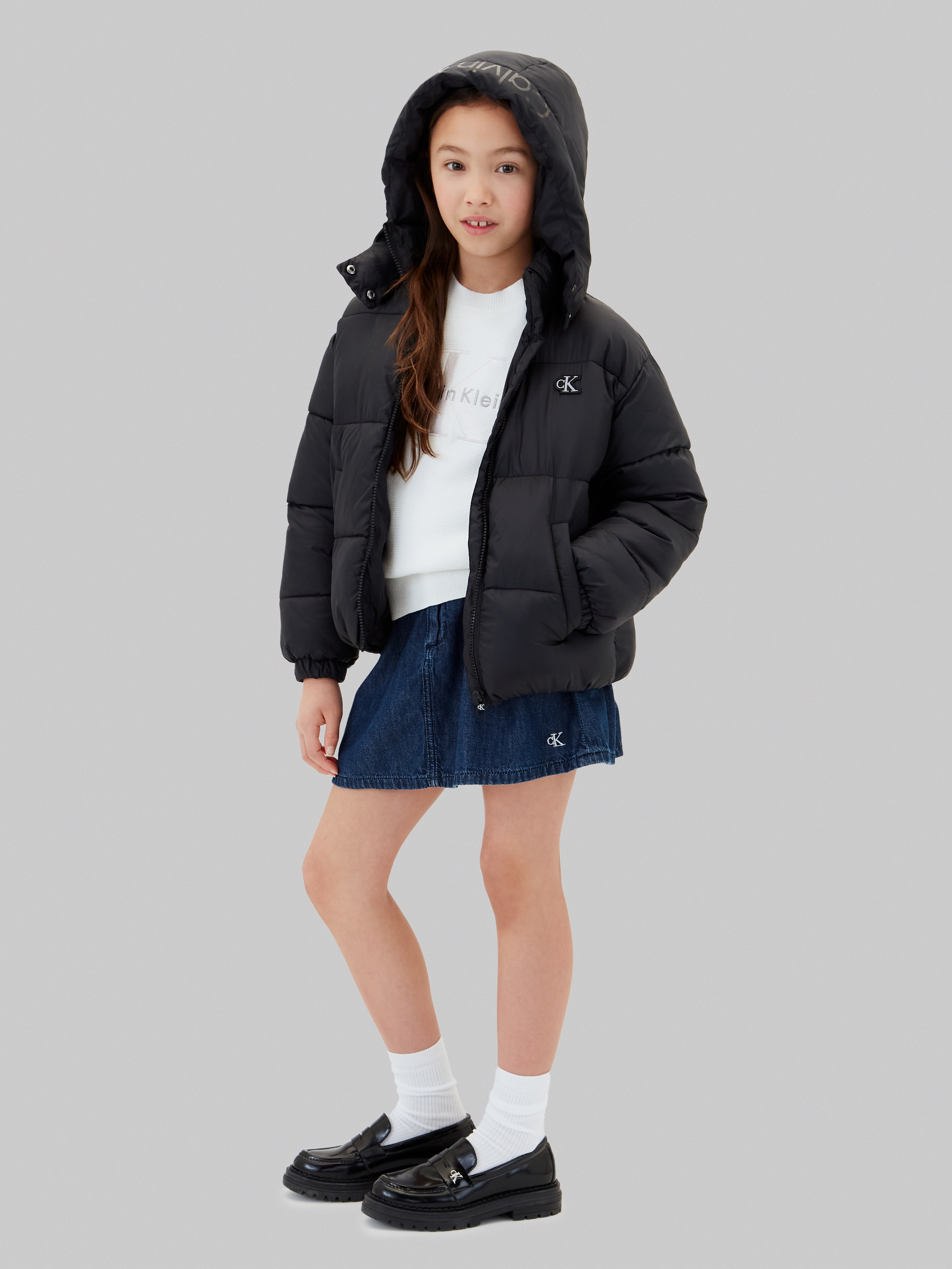 Calvin Klein Jeans Steppjacke mit Kapuze abnehmbare Kapuze, Regular Fit, Logostickerei