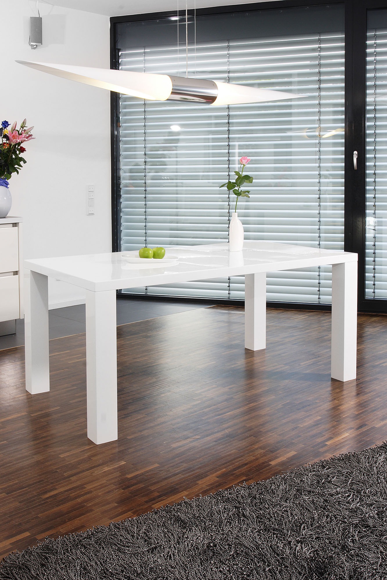 SalesFever Esstisch "Esbjerg - Stilvoller Esszimmertisch", Eleganter Hochgl günstig online kaufen