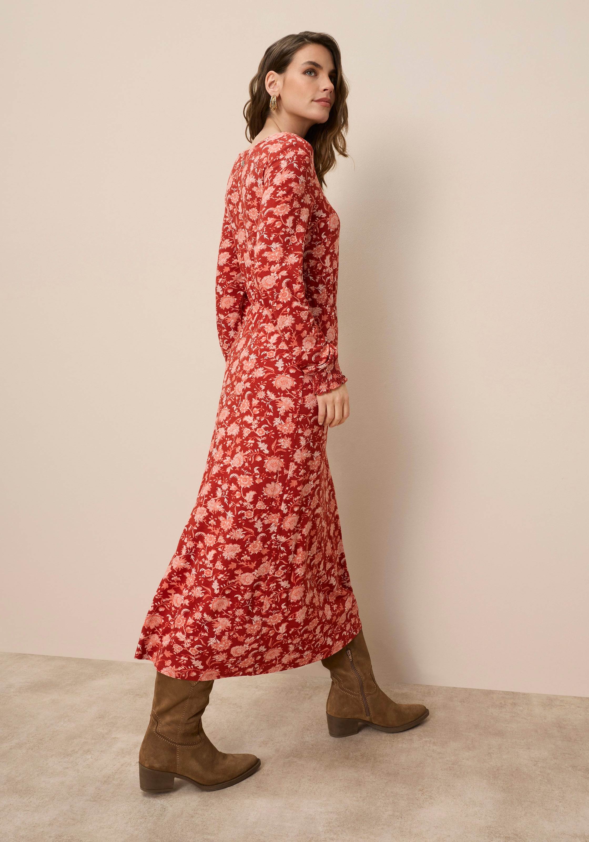 Tamaris Maxikleid aus Jersey-Material, für Casualmode und Herbstmode, femin günstig online kaufen