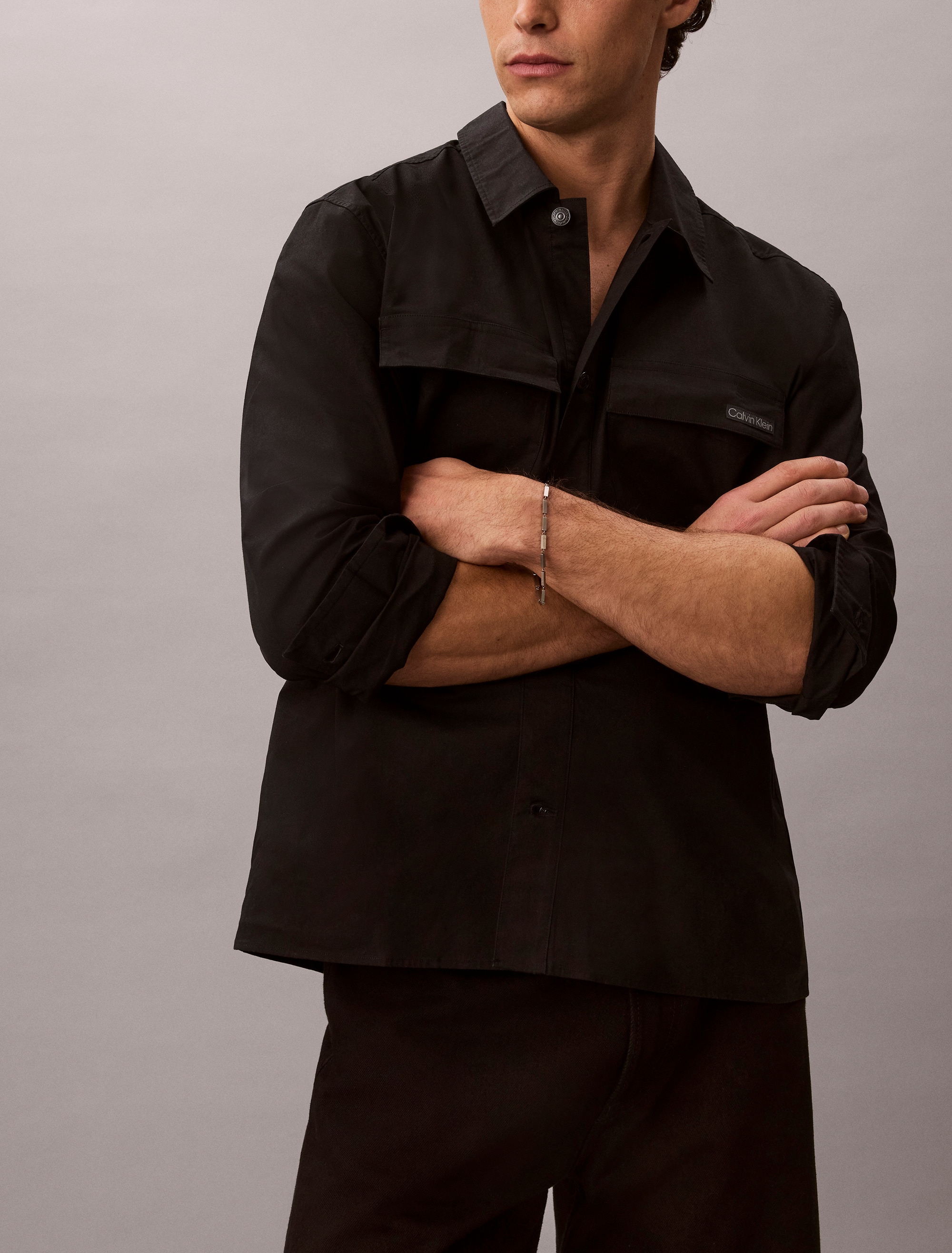 Calvin Klein Outdoorhemd »Overshirt LS COTTON NYLON UTI« bequeme Passform, Hemdkragen, Markenlabel