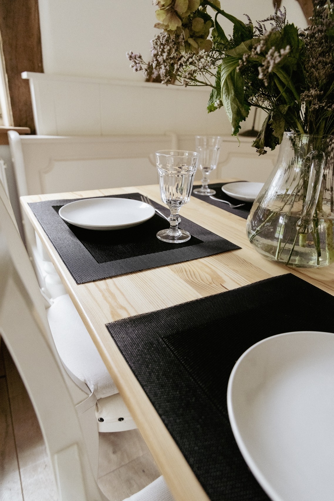 Thumbnail - WENKO Platzset "Modell Diana" Tischunterlagen für den Esstisch, abwaschbar und leicht zu reinigen