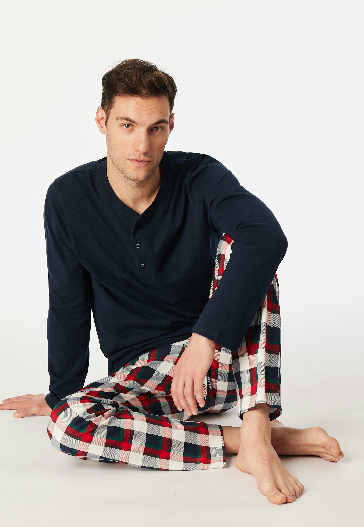 Schiesser Schlafanzug "Family" Rundhalsausschnitt mit Knopfleiste, Brusttas günstig online kaufen