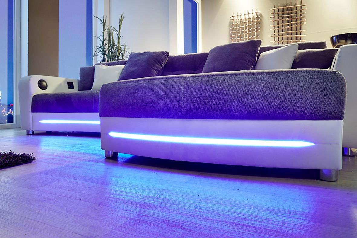 Jockenhöfer Gruppe Ecksofa Laredo, inklusive RGB-LED-Beleuchtung und Bluetooth-Soundsystem