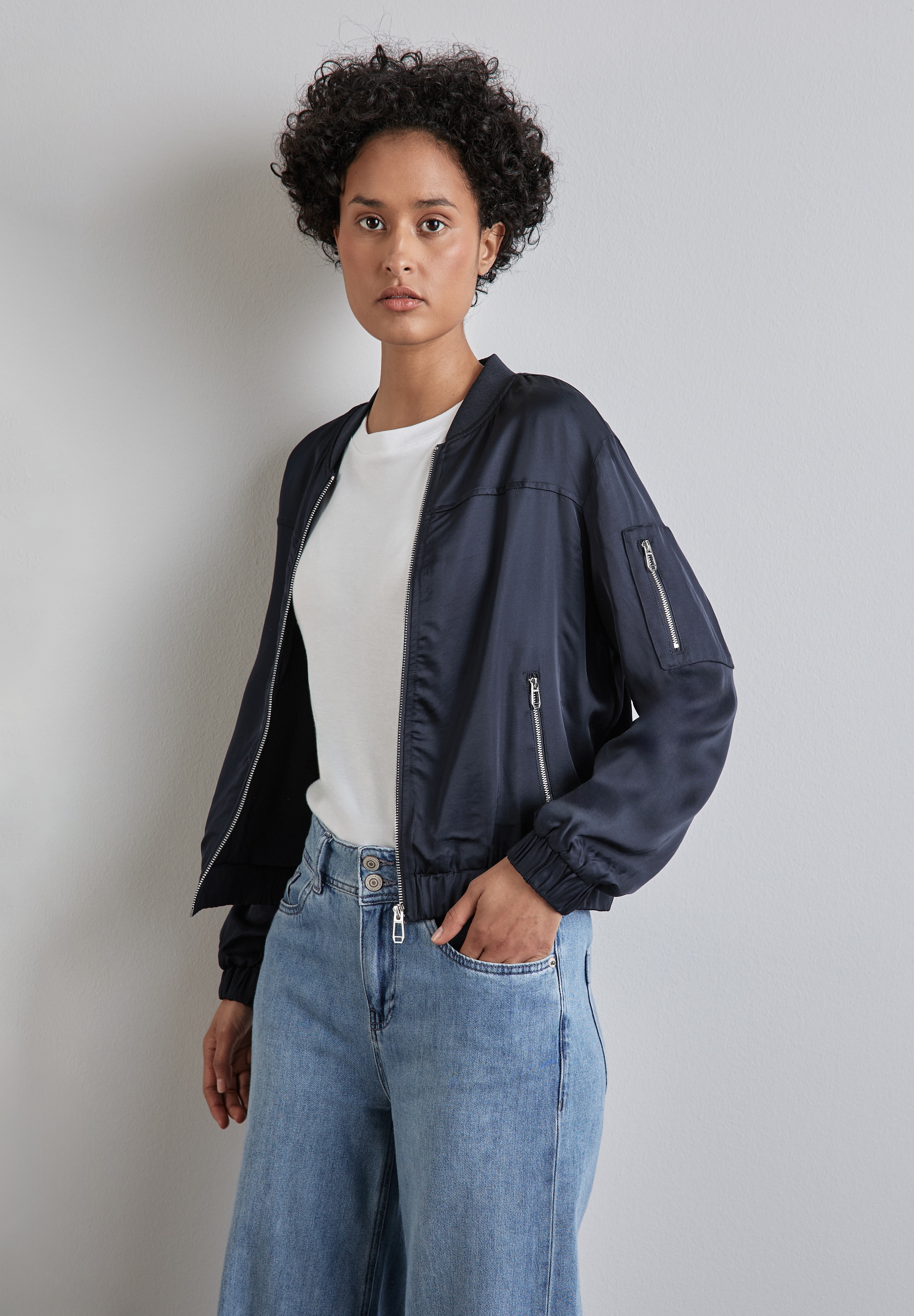 STREET ONE Blouson, ohne Kapuze, in Satin-Optik