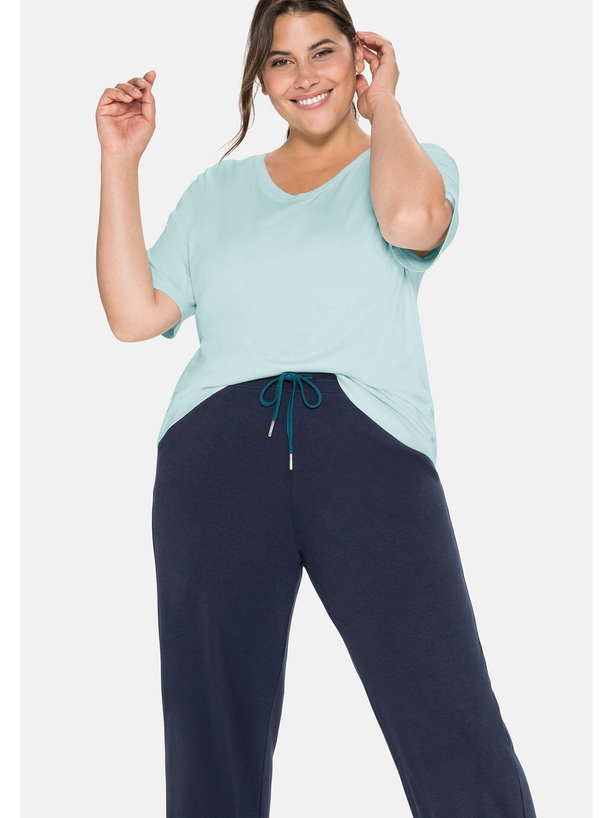 Sheego T-Shirt »Große Größen«, mit verlängertem Kurzarm und gerundetem Saum  online kaufen | BAUR