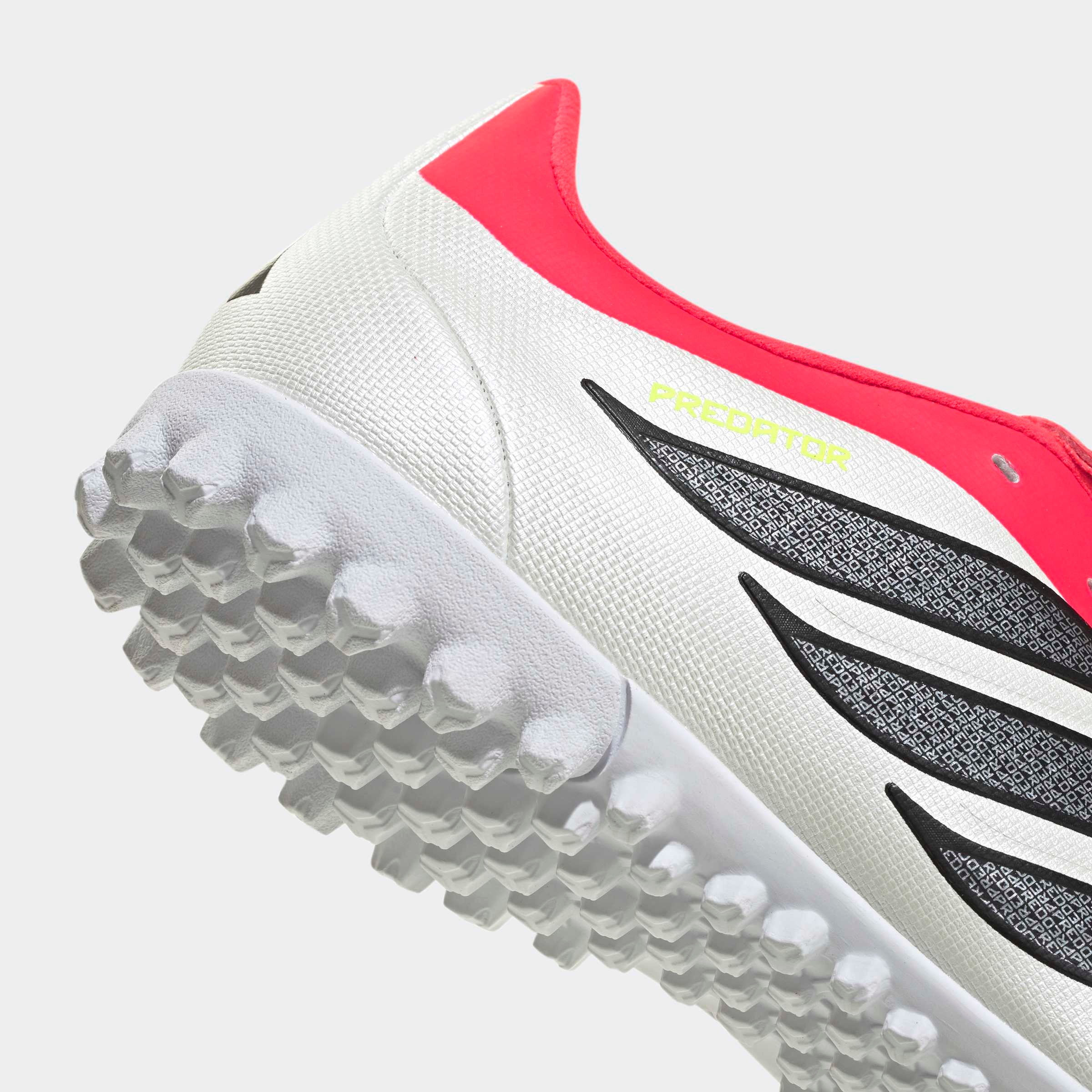 adidas Performance Fußballschuh »PREDATOR CLUB , ROLLRASEN, UMSCHLAGBARE ZUNGE«  für kurzen Kunstrasen, Hart- und Aschenplätze