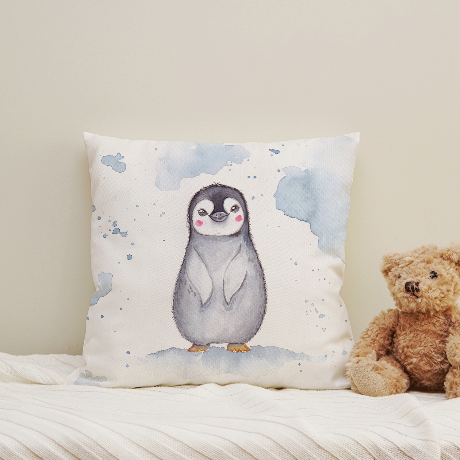 queence Dekokissen "Pinguin Baby" Kissenhülle mit HD Premium Druck, geruchsneutral, 40x40cm