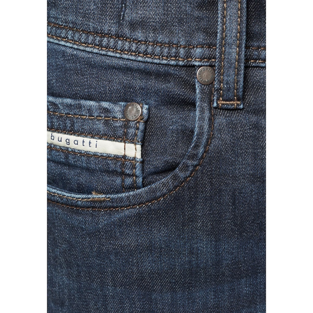 bugatti 5-Pocket-Jeans, Gürtelschlaufenbund mit Zip-fly