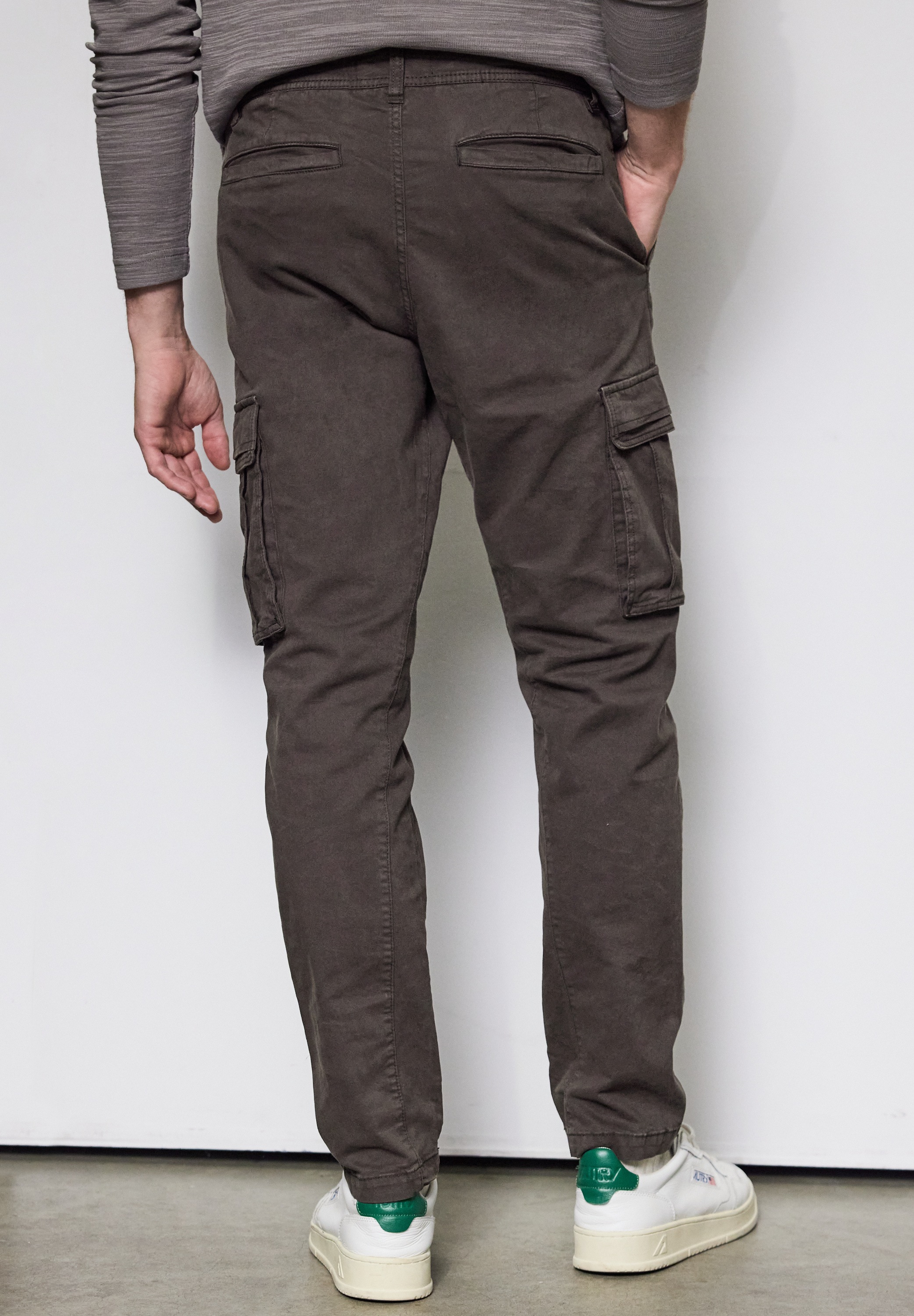 STREET ONE MEN Cargohose, aus Baumwolle mit Stretchanteil