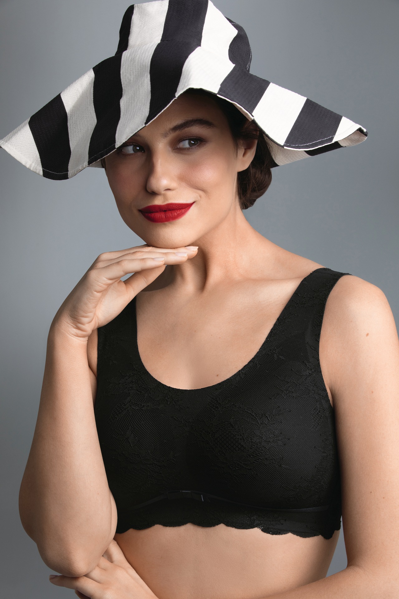 Thumbnail - Anita since 1886 Bralette "Essential Lace" 2er-Pack, Doppelpack, vorgeformt, herausnehmbare Schale, gemoldete Cups