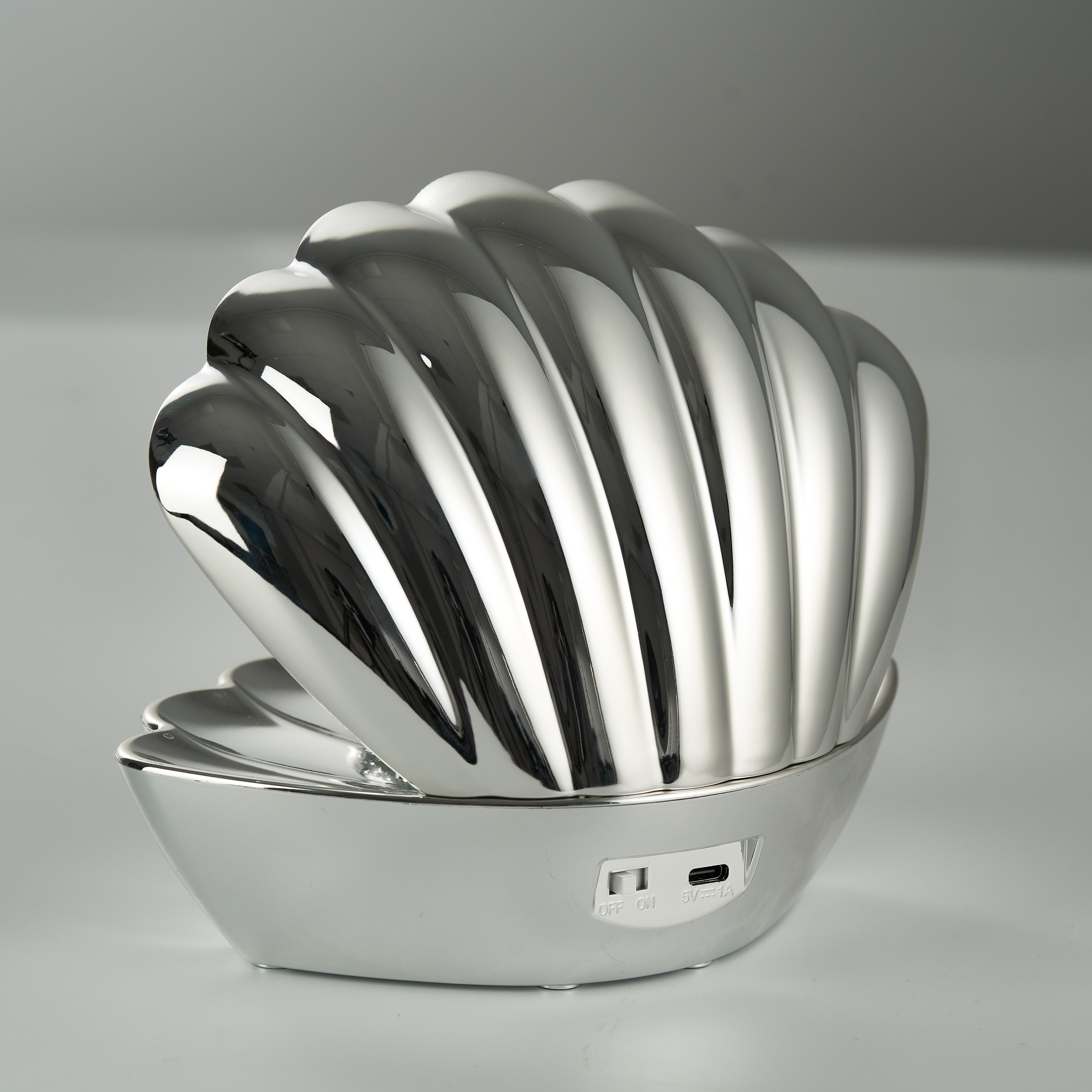 REALITY Leuchten LED Tischleuchte »SHELLY, Deko Tischlampe in Muschelform mit RGB Farbwechsel, 0,8W 15Lm« LED-Board 1 Stk. RGB Muschel Tischlampe mit Glitzerkugel und Farbwechsel inkl USB-Ladekabel