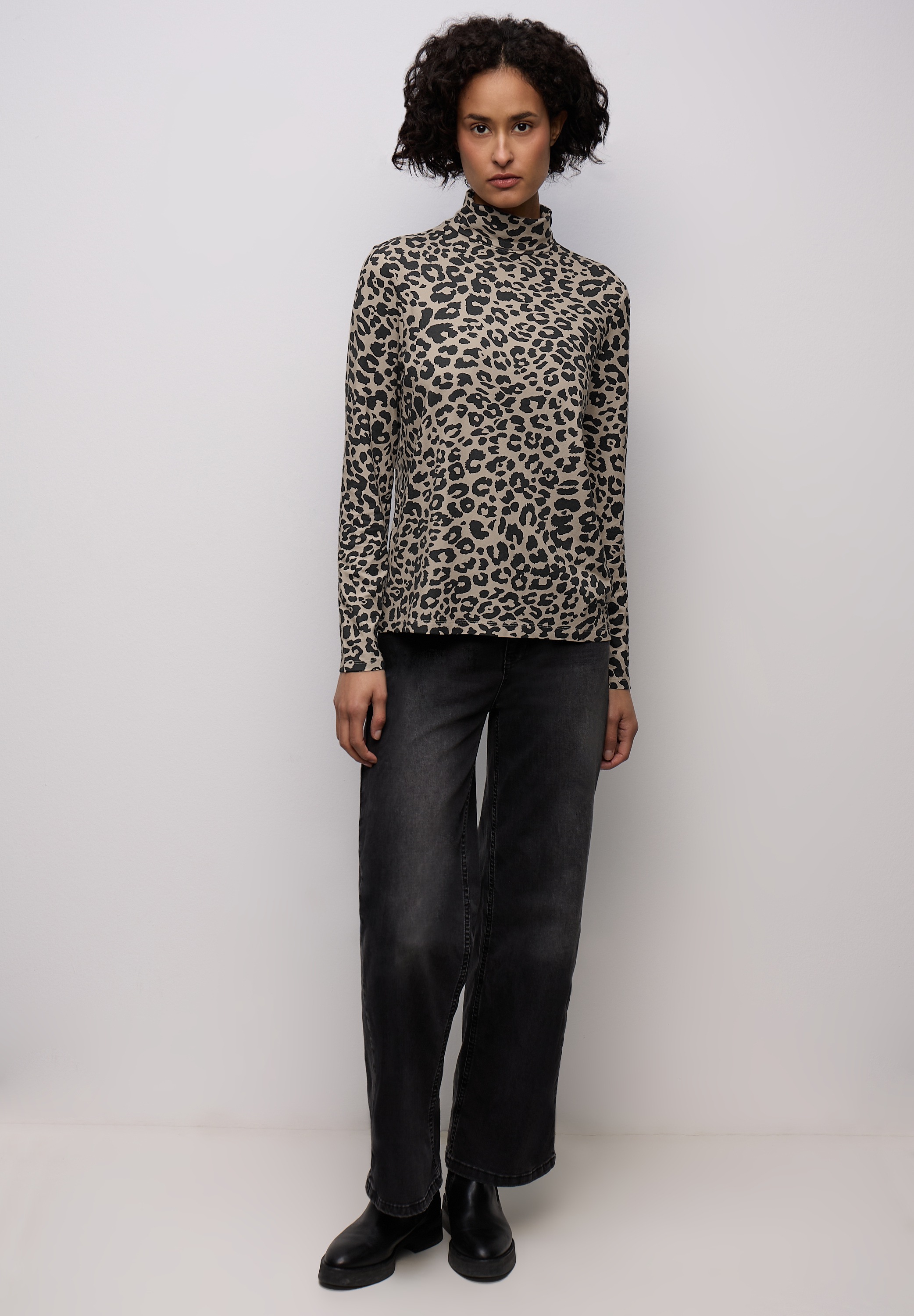 STREET ONE Rollkragenshirt mit Leoprint