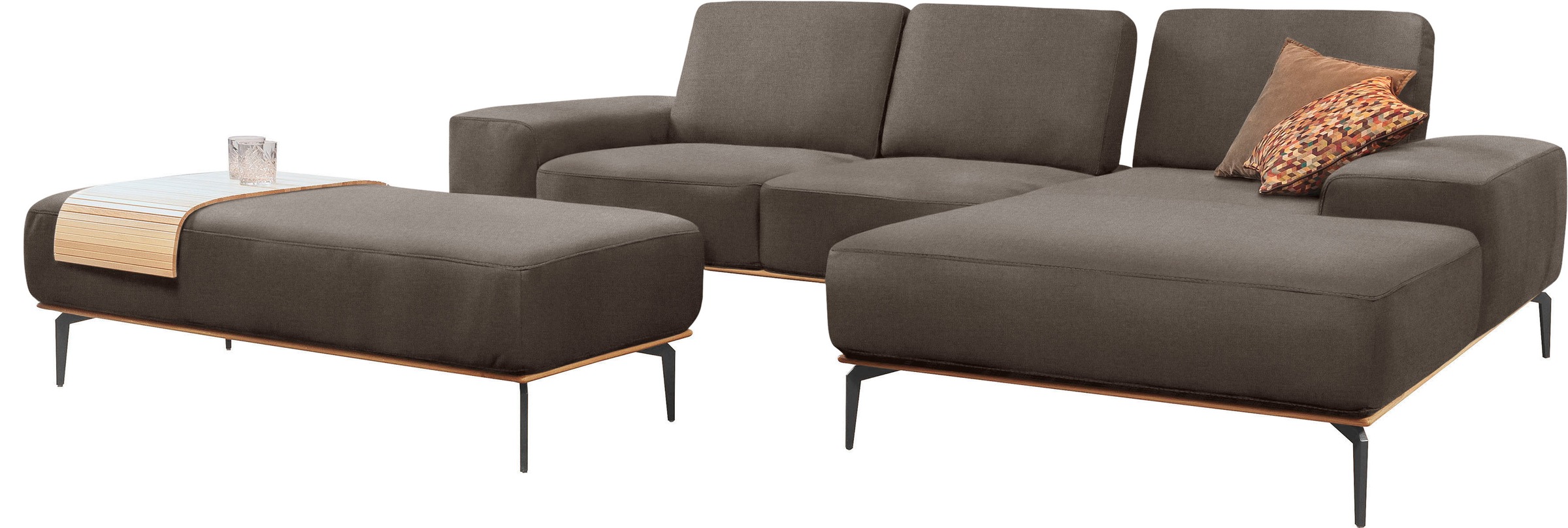 W.SCHILLIG Ecksofa »run, Designsofa mit tollem Sitzkomfort, bequem, L-Form«, mit Holzsockel, Füße in Schwarz pulverbeschichtet, Breite 279 cm