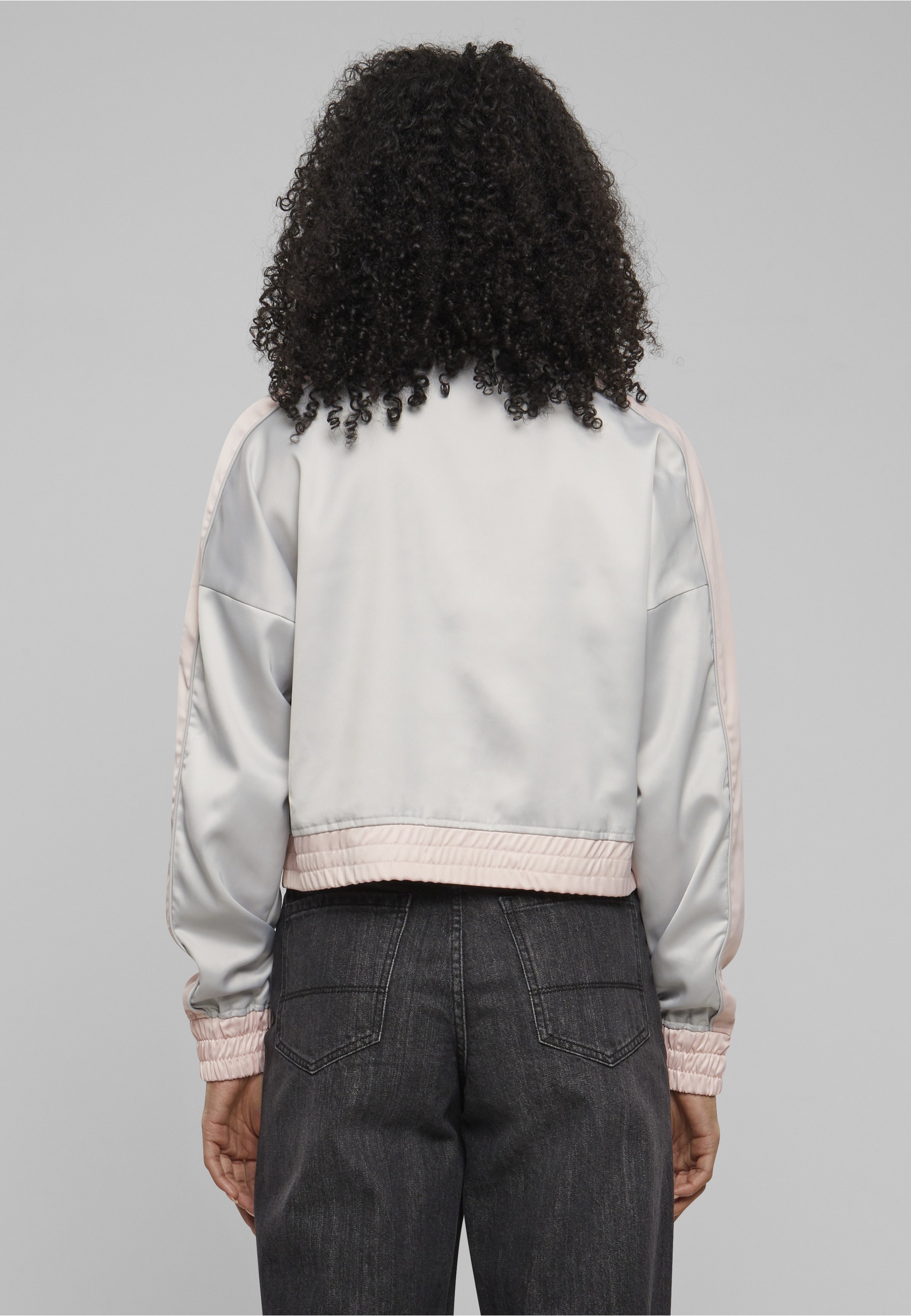 Fubu Allwetterjacke »Fubu Damen FW221-012-1 Fubu Satin Track Transition Jacket« 1 Stk. tlg. ohne Kapuze